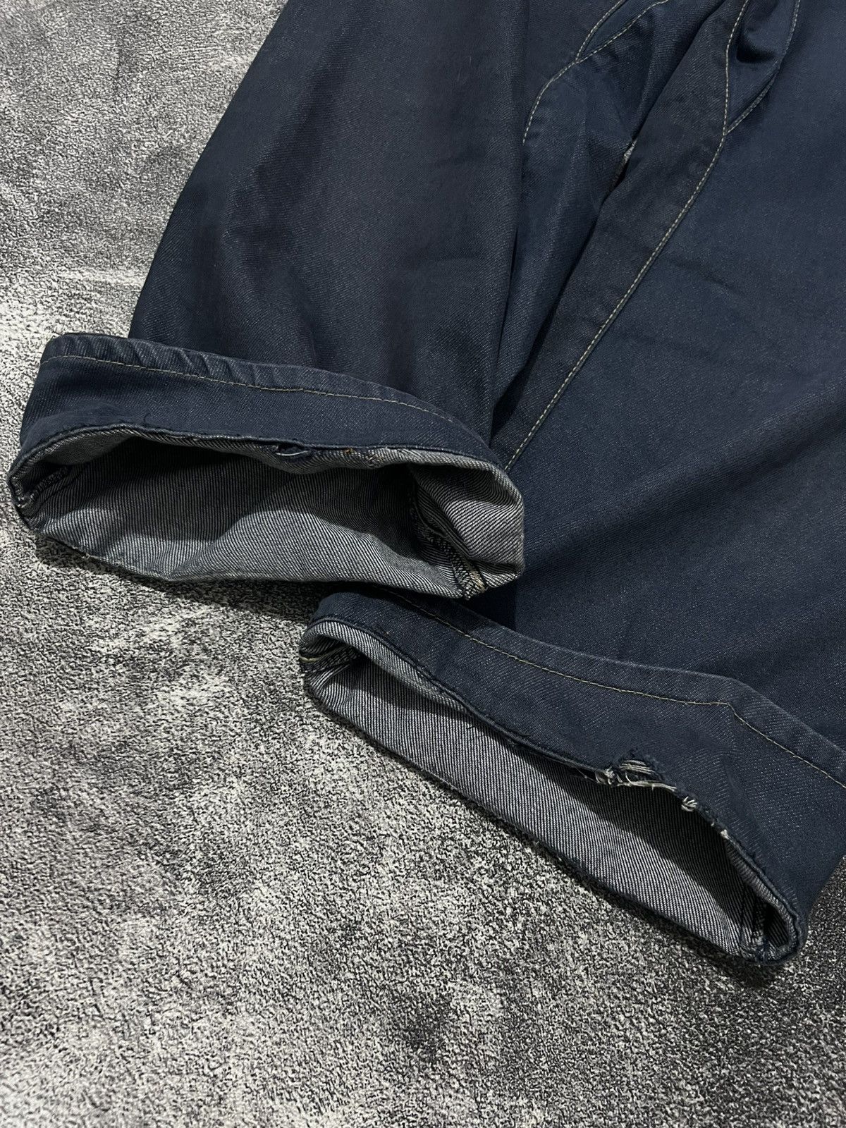 Levi's Vintage Clothing Levis Engineered Buckle Back Twisted Jeans Size US 31 - 13 Thumbnail
