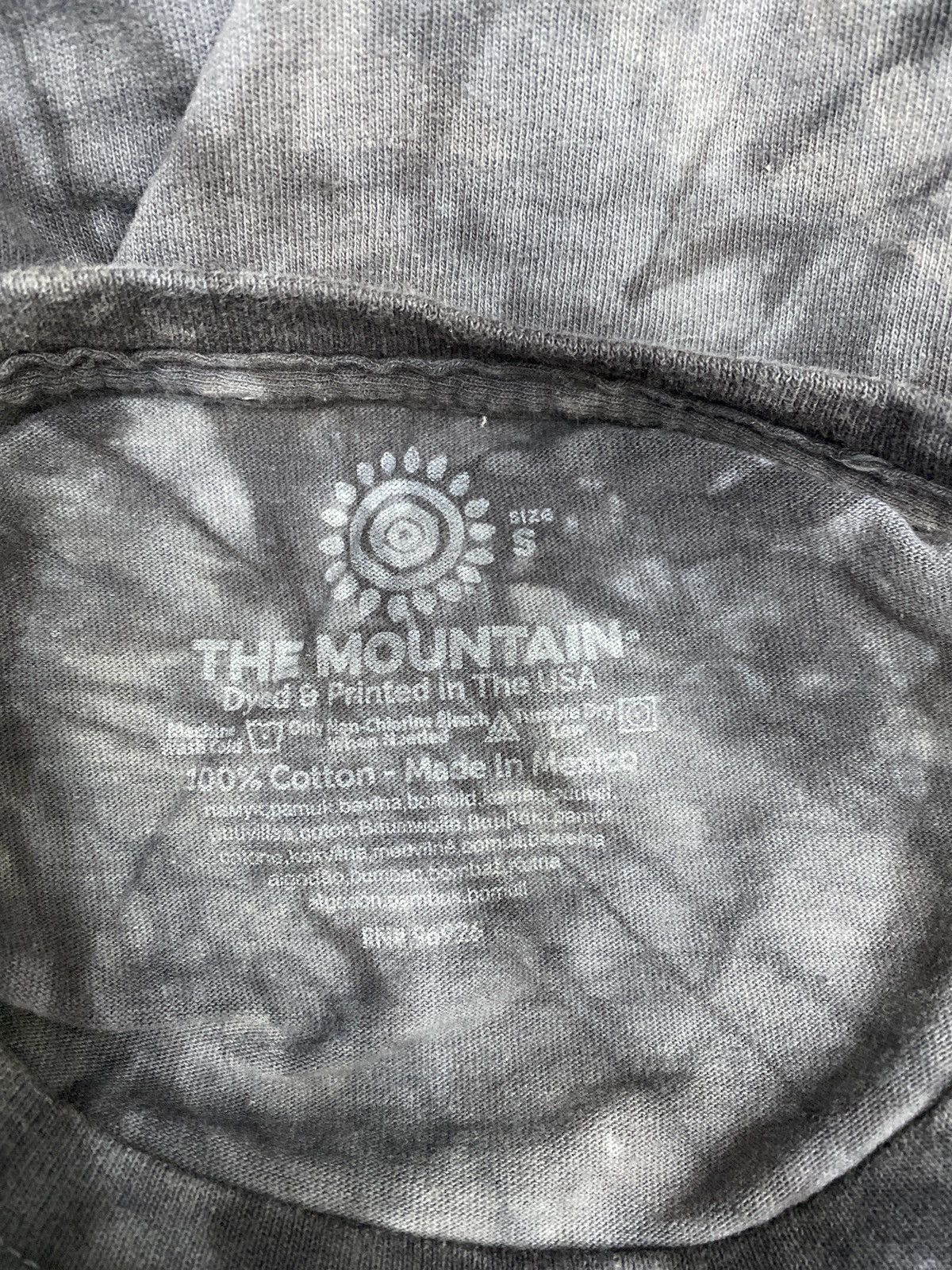 The Mountain THE MOUNTAIN AGE OF DRAGON TSHIRT Size US S / EU 44-46 / 1 - 12 Thumbnail