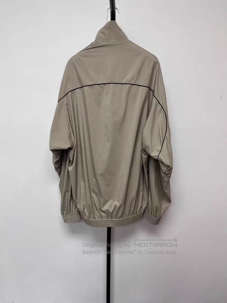 Balenciaga Balenciaga Solid Color Stand Collar Zip-Up Long Sleeve Jac Size US S / EU 44-46 / 1 - 2 Thumbnail