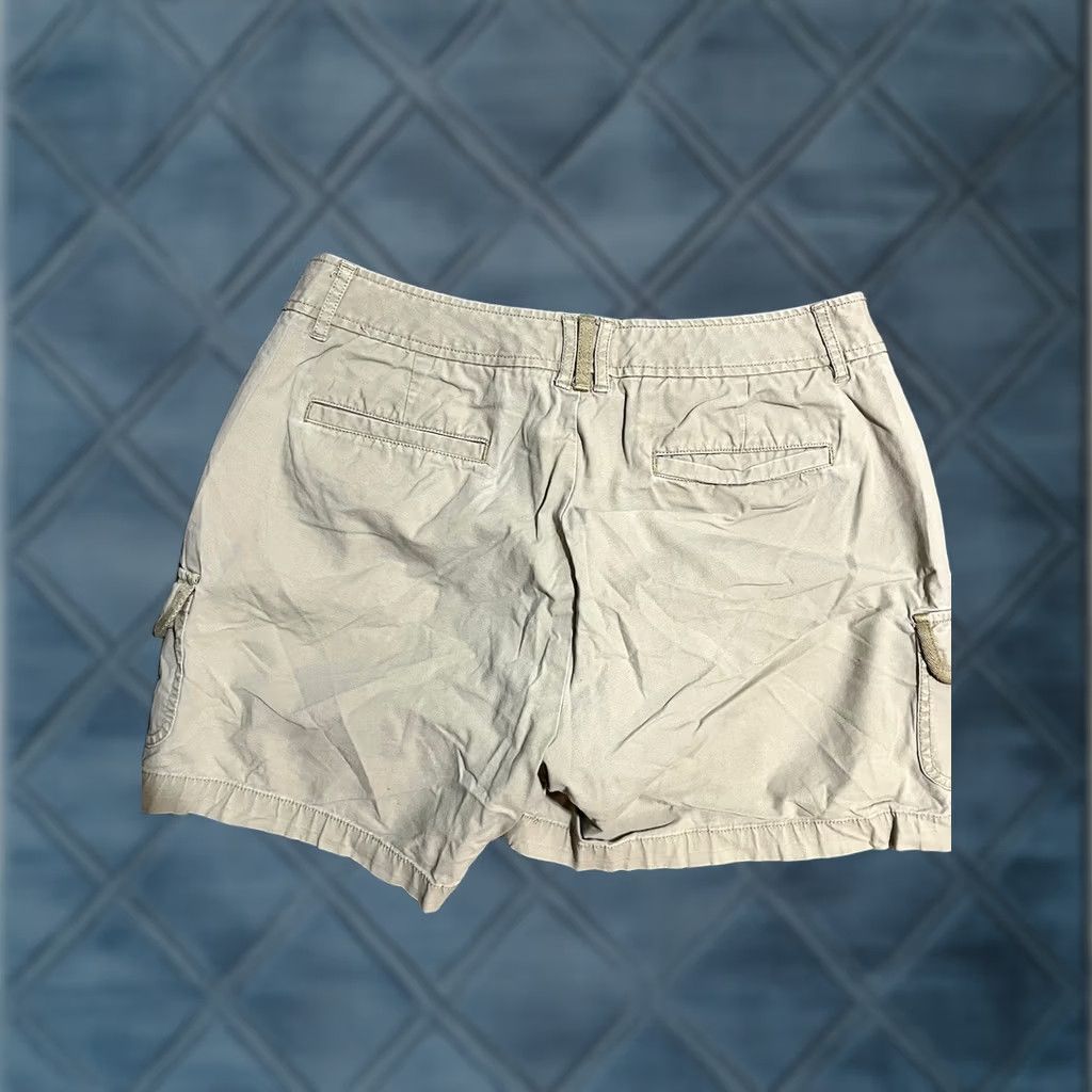 Dockers Dockers Cargo Shorts Womens Size 10 Beige Cotton Blend Size 32" / US 10 / IT 46 - 1 Thumbnail