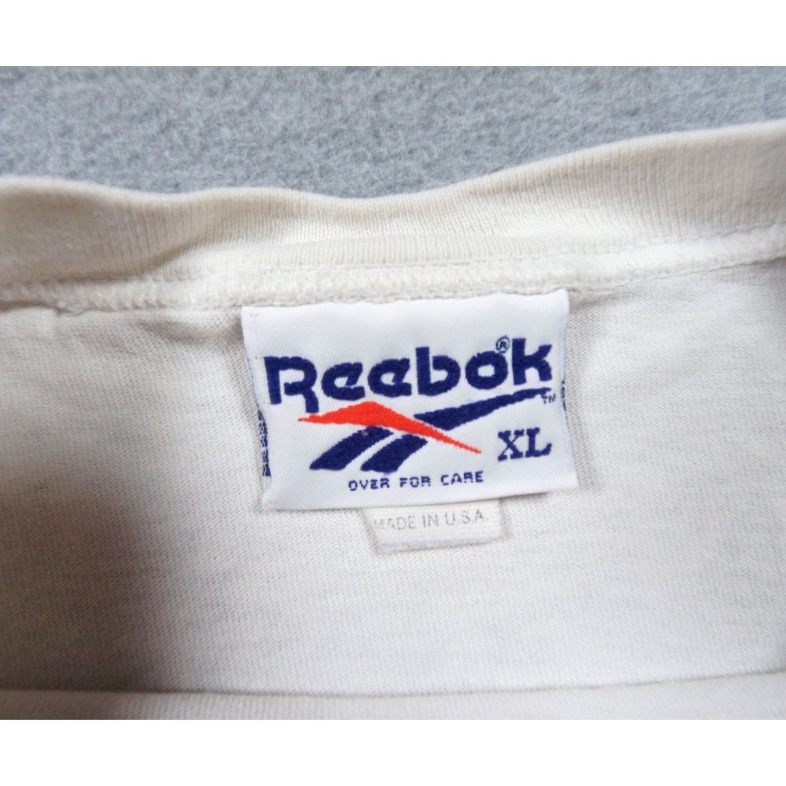 Reebok Vintage Reebok Shirt Mens XL White 90s Tee Short Sleeve Crewneck Logo Size US XL / EU 56 / 4 - 6 Thumbnail