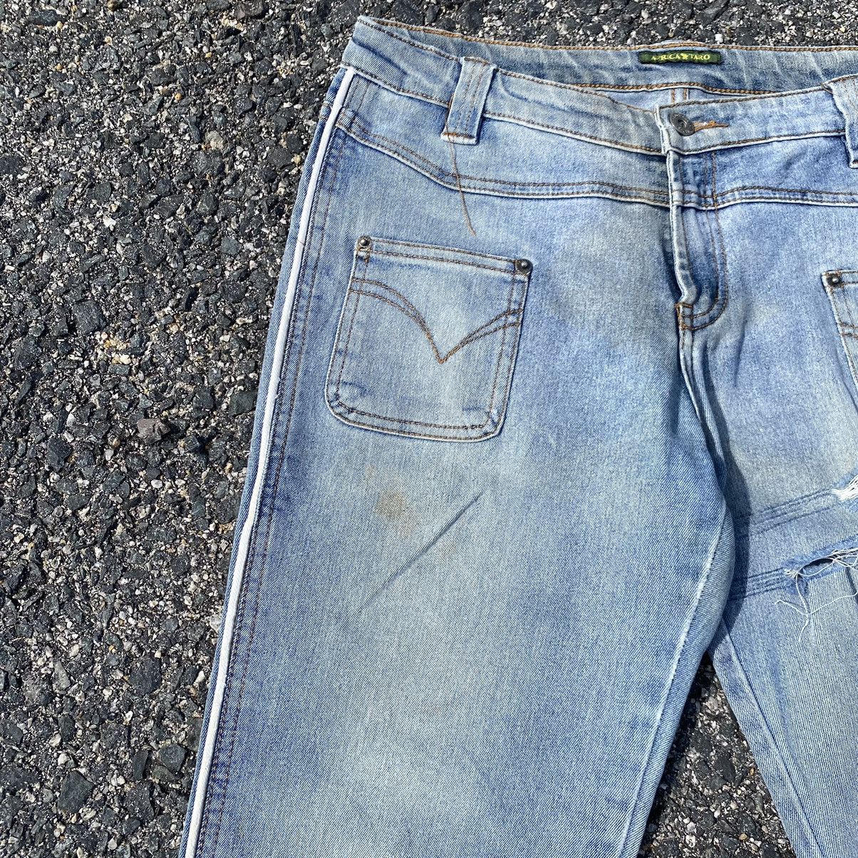 Japanese Brand Vintage Japanese Brand Distressed Flare Jeans Size US 31 - 4 Thumbnail