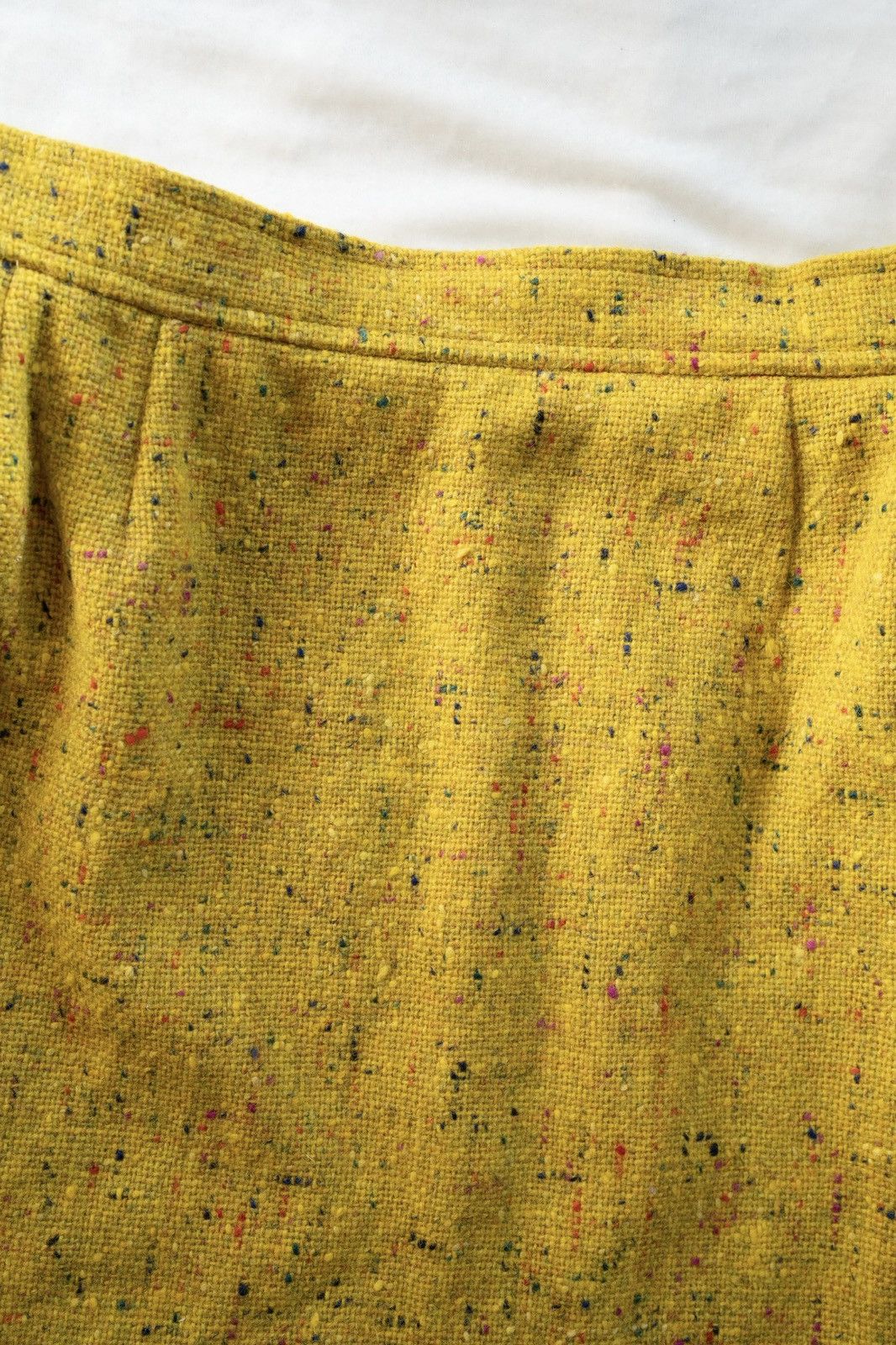 Yves Saint Laurent YSL | Mustard Yellow Wool Skirt with Colorful Dots Size 25" / US 0 / IT 36 - 2 Thumbnail