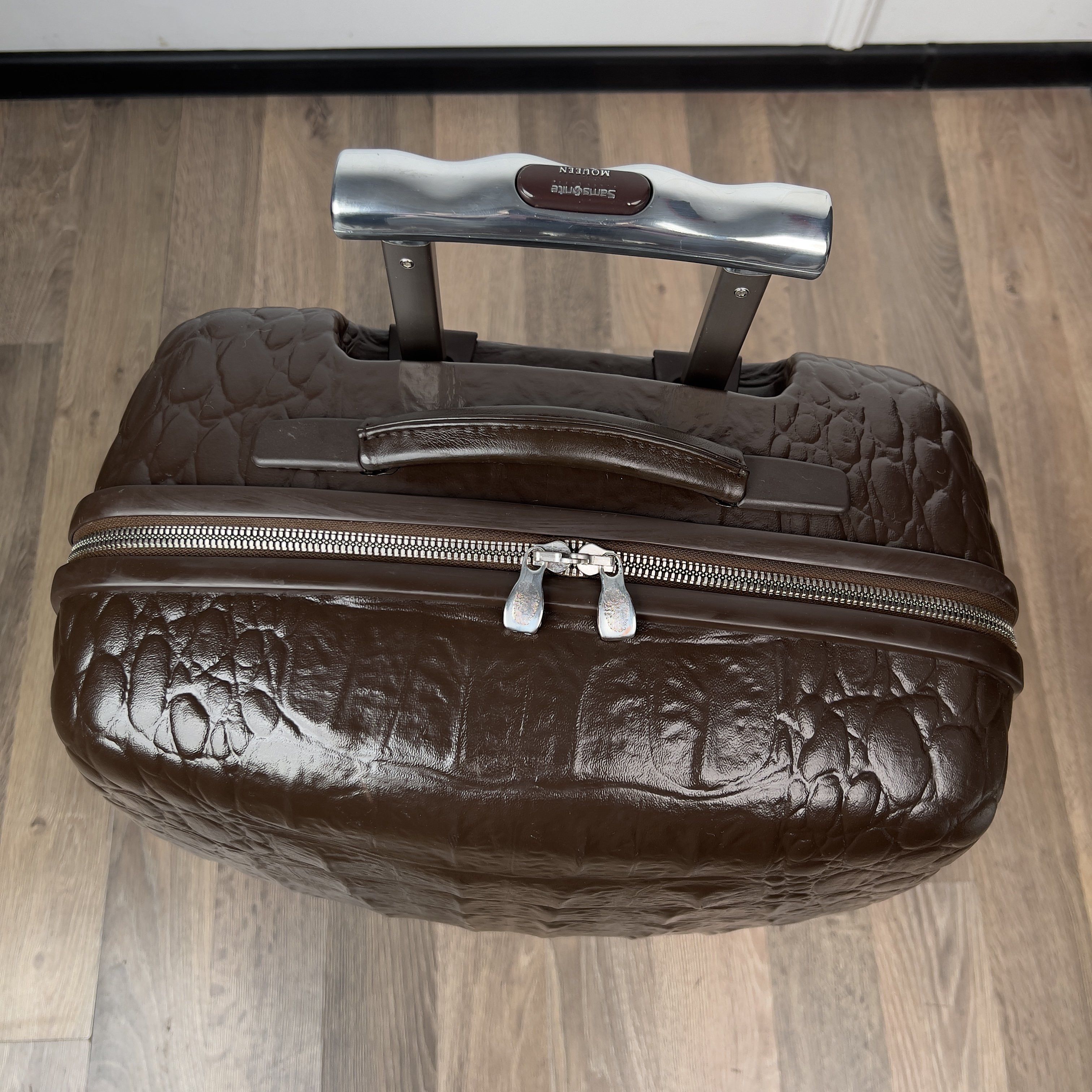Samsonite RARE Alexander McQueen Spinner 65 Trolley Suitcase Crocodile Size ONE SIZE - 10 Thumbnail