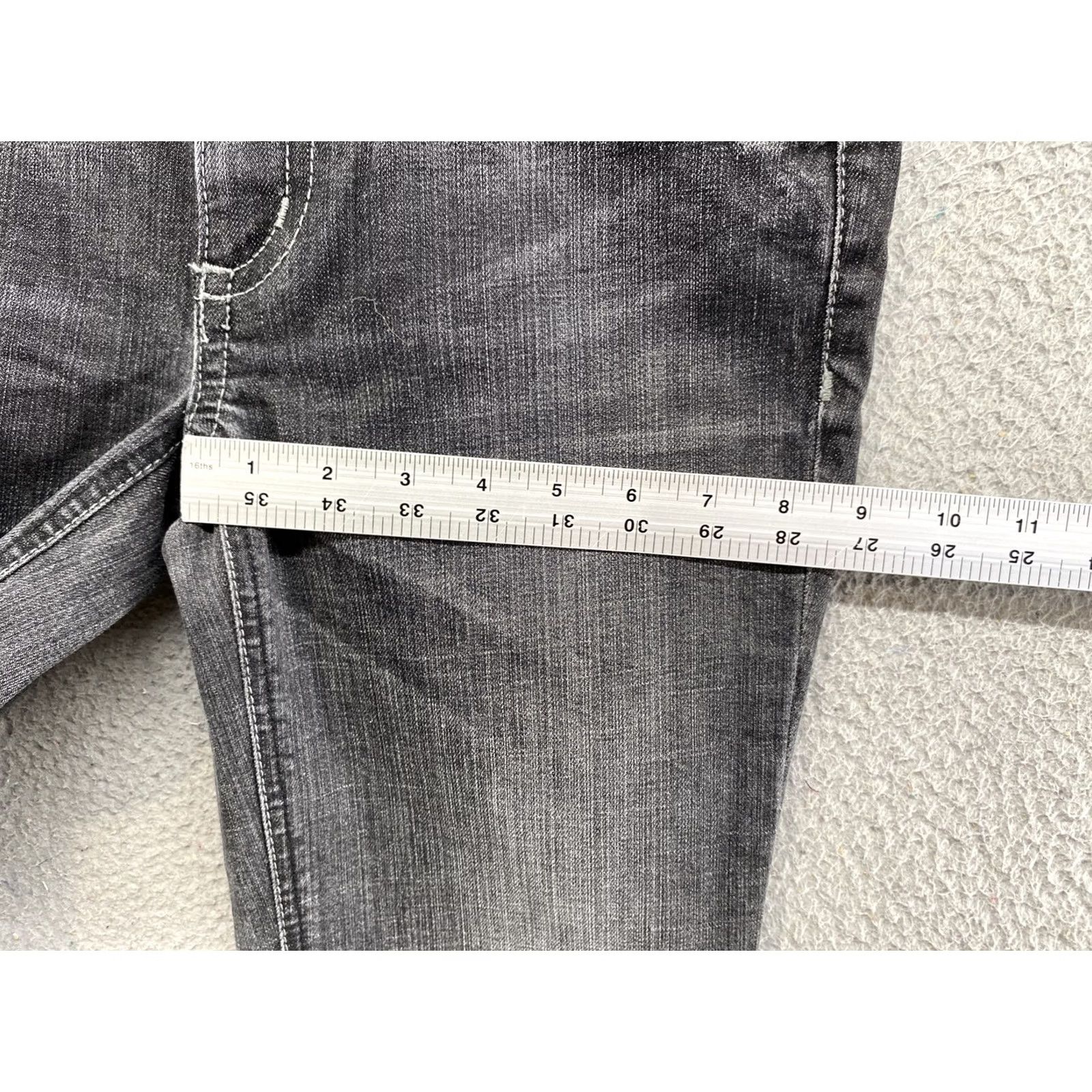 Ann Taylor Ann Taylor Women's Modern Fit Lindsay Waist Gray Denim Jeans Bootcut 2P Petite Denim Gray Jeans Womens Pop Modern Fit Lindsay Waist 2P Petite Size 26" / US 2 / IT 38 - 6 Thumbnail