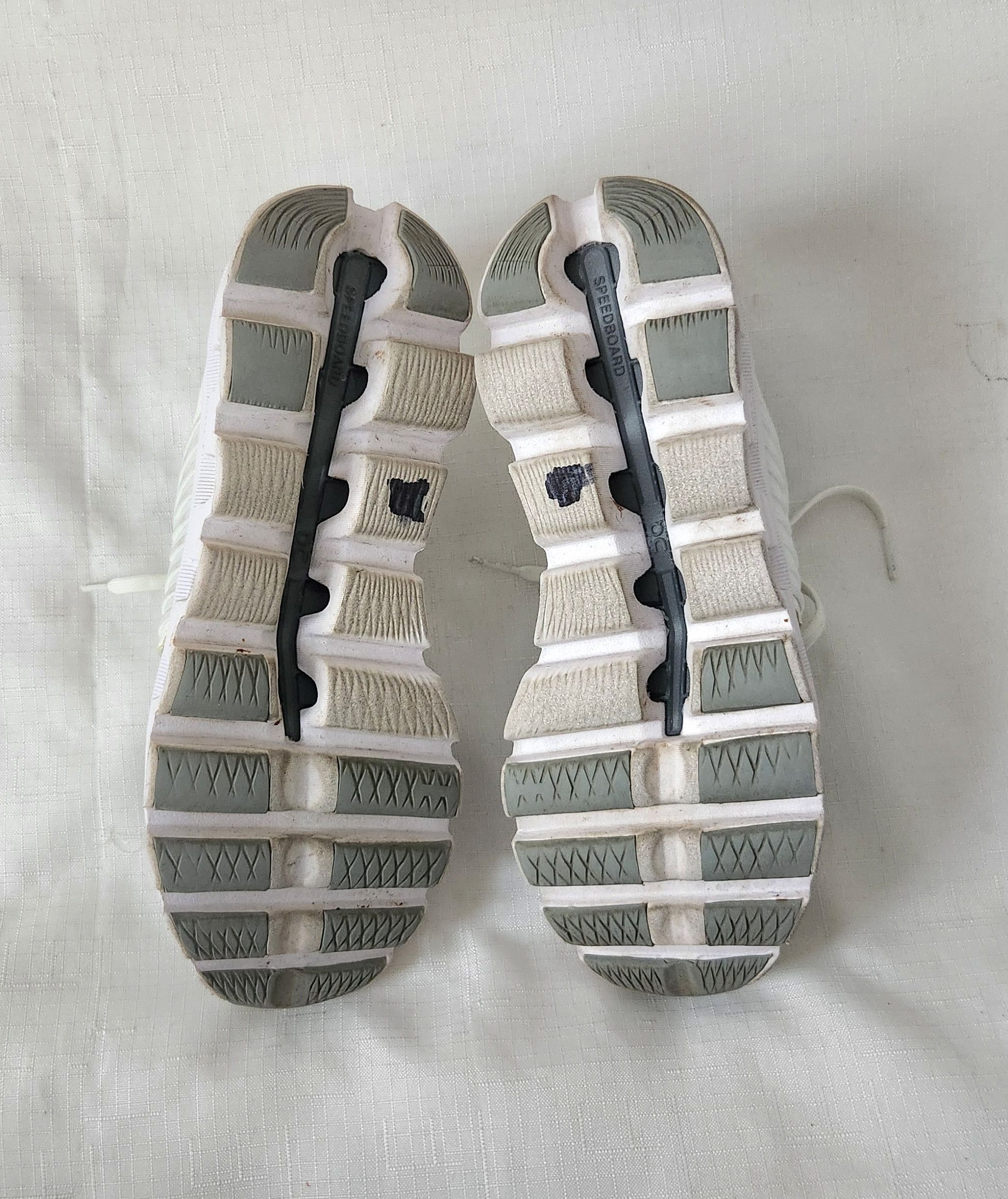 On On Running Cloudswift Women's Size 8.5 Running Shoes Size US 8.5 / IT 38.5 - 11 Thumbnail
