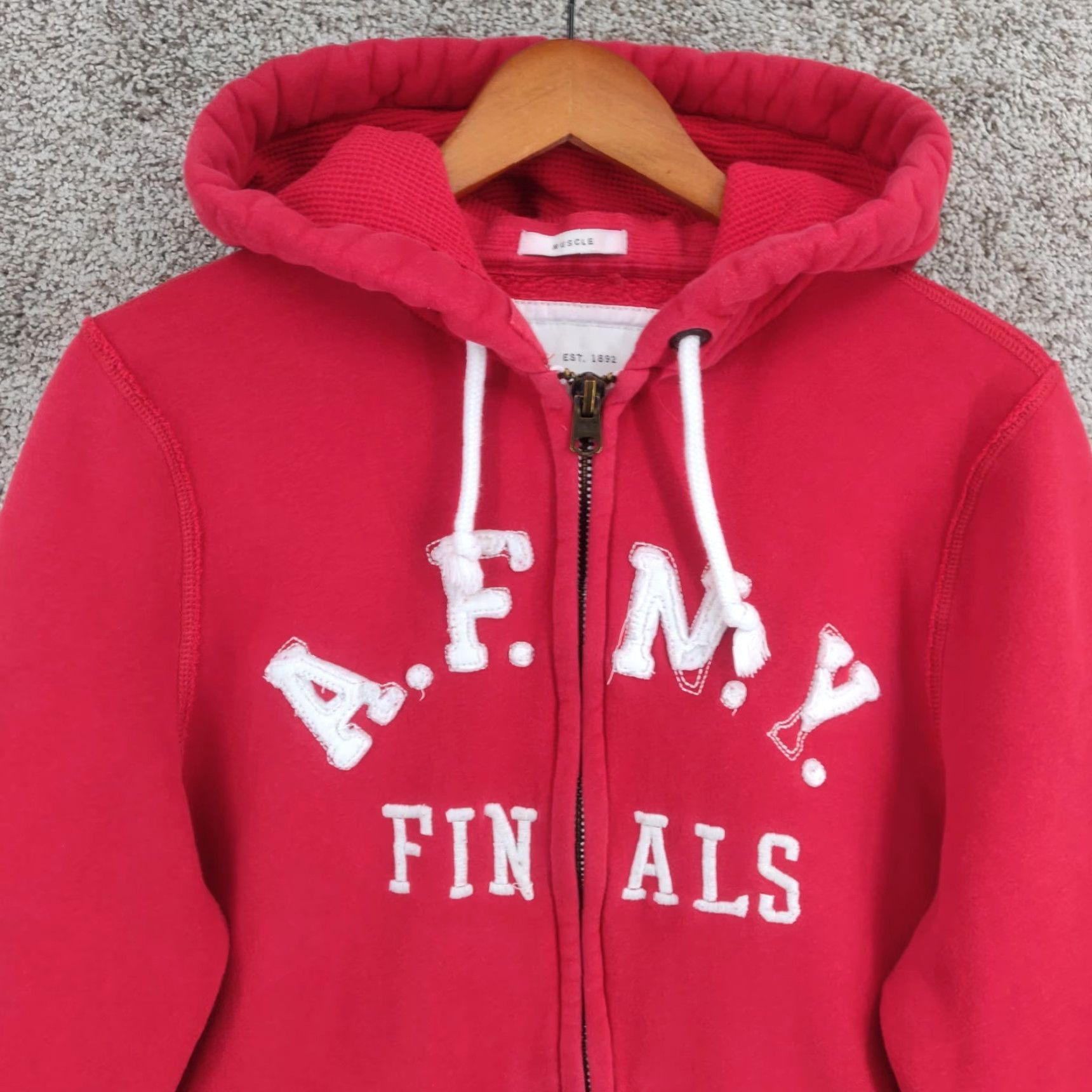Abercrombie & Fitch VINTAGE Abercrombie & Fitch Hoodie Mens Large Red Full Zip Distressed Fleece Size US L / EU 52-54 / 3 - 2 Thumbnail