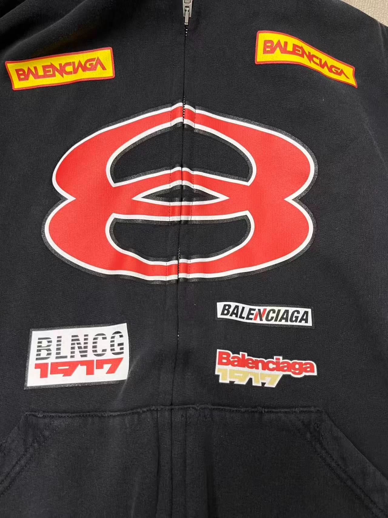 Balenciaga Balenciaga logo oversized zipper hoodie men's black size 1 Size US S / EU 44-46 / 1 - 3 Thumbnail