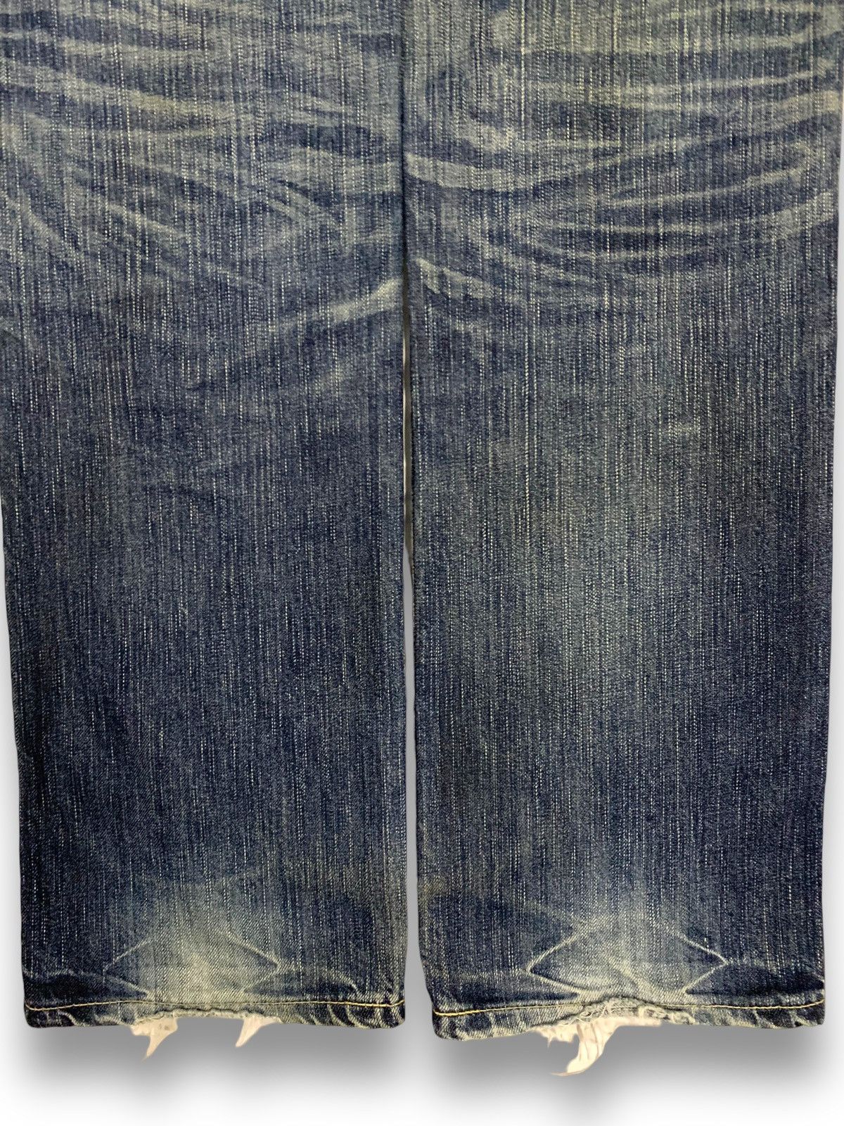 Edwin Vintage Edwin 503 BlueTrip Distressed Jeans Made in Japan Size US 31 - 18 Thumbnail