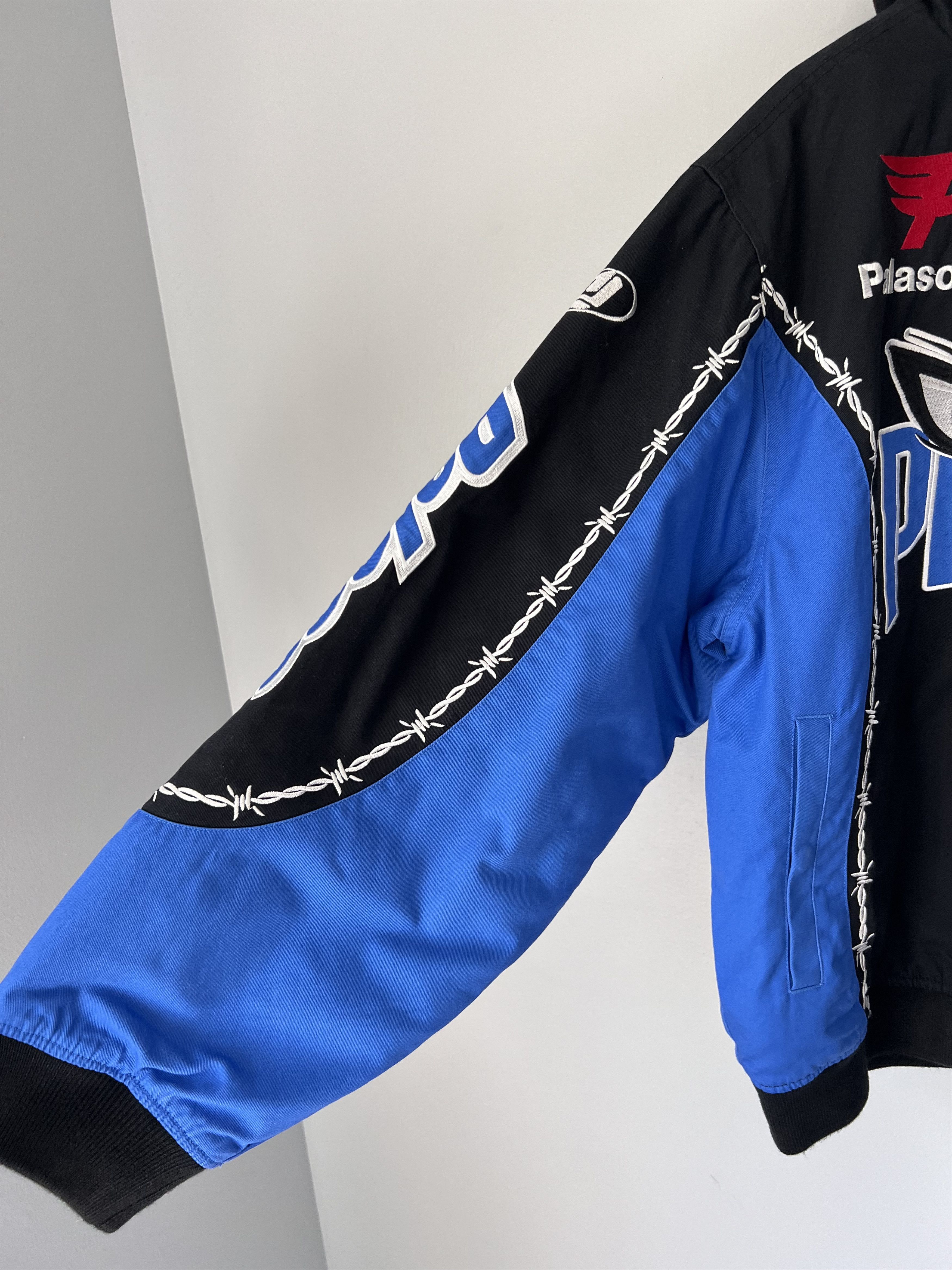 Palace Palace Skateboards Need For P's Eyes Jacket in Blue Size US L / EU 52-54 / 3 - 4 Thumbnail