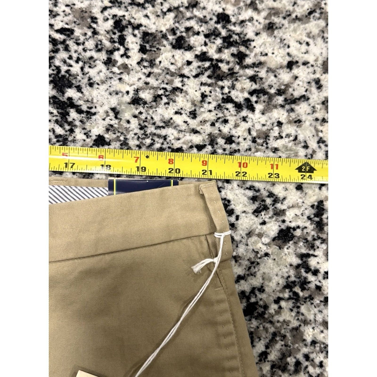 Orvis Orvis Signature Tan Mens Chino Shorts - 42" Waist Size US 42 / EU 58 - 2 Thumbnail