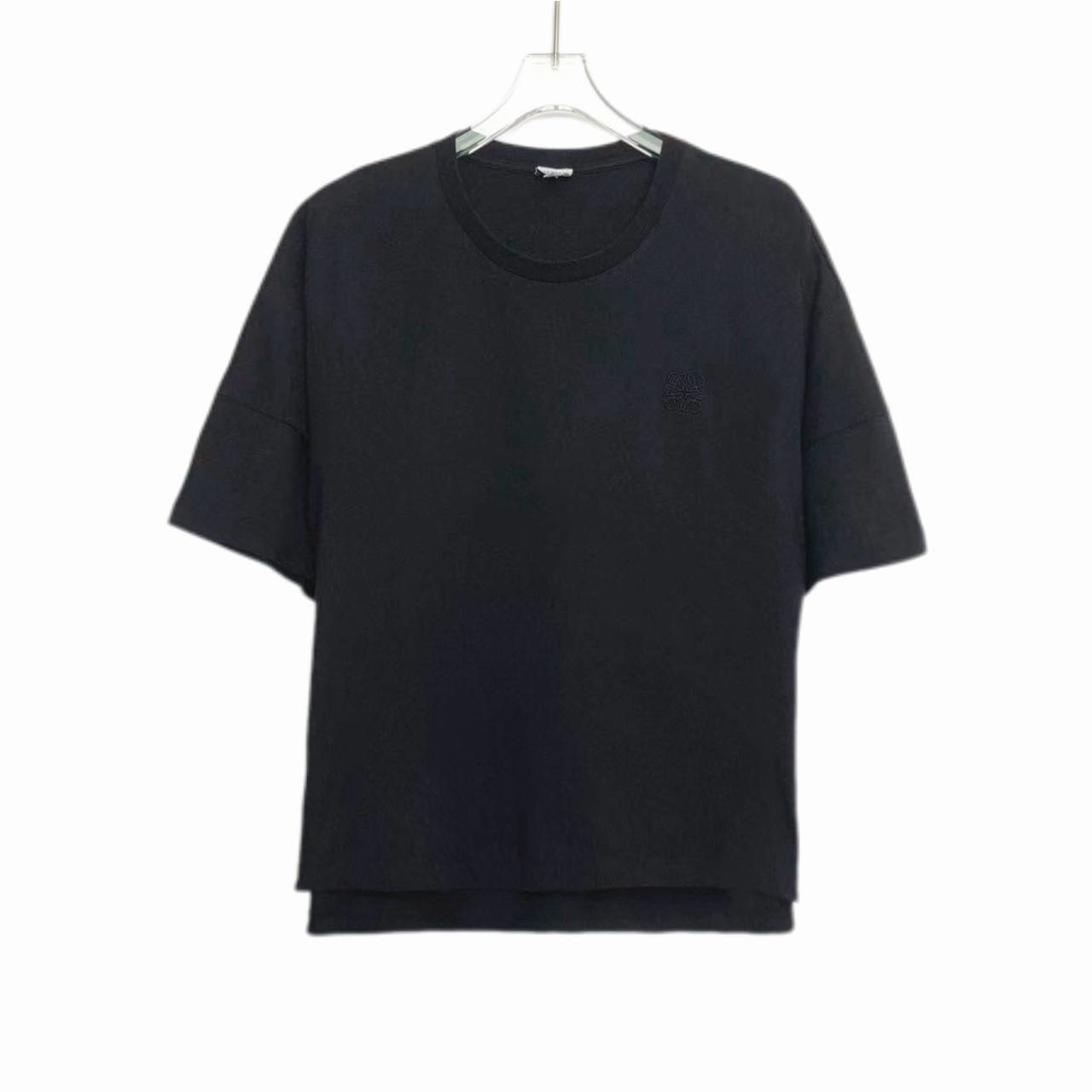 Loewe Loewe Solid Color Crew Neck Loose Pullover T-Shirt K26WX Size XS / US 0-2 / IT 36-38 - 1 Thumbnail