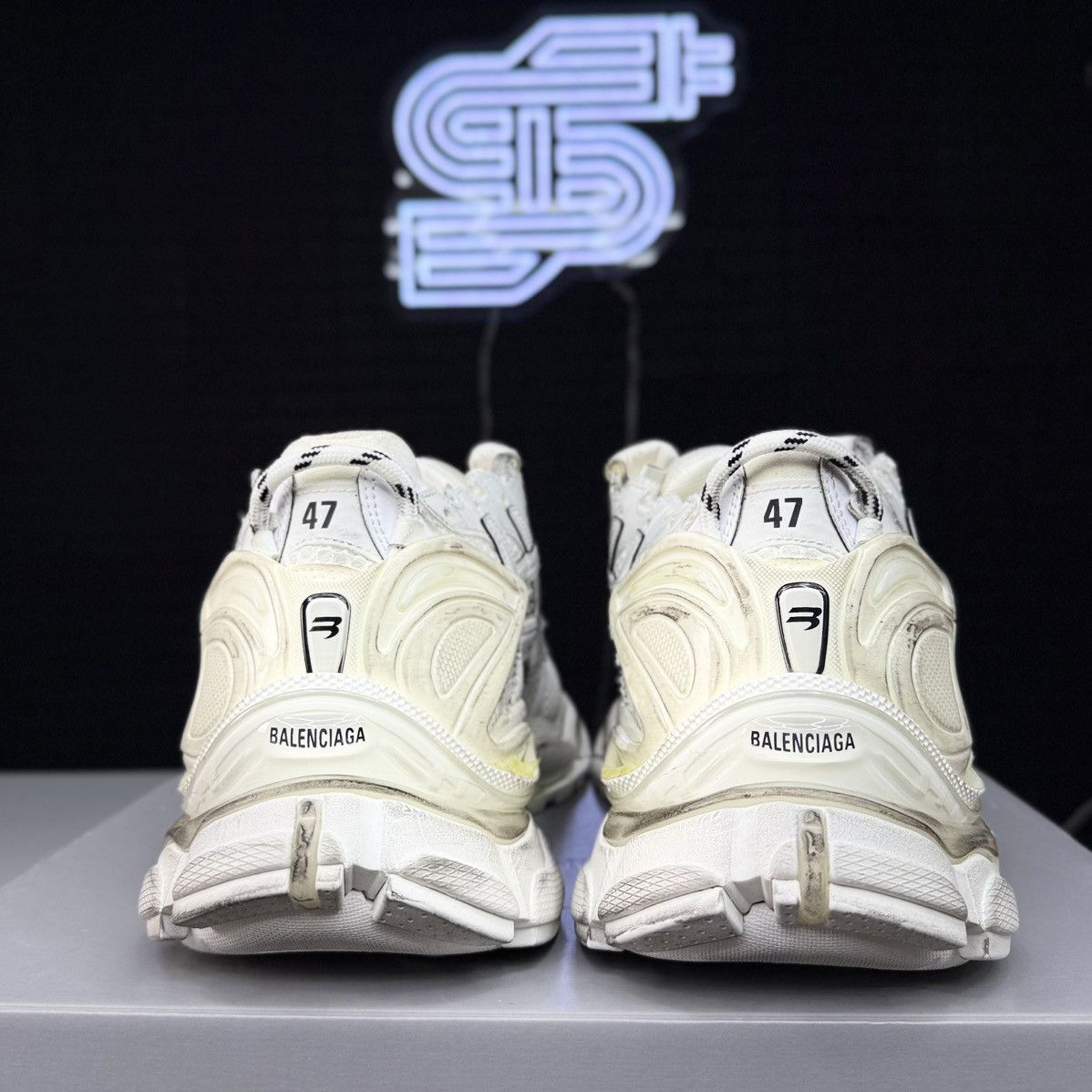 Balenciaga Balenciaga Runner White/White Size US 14 / EU 47 - 6 Thumbnail