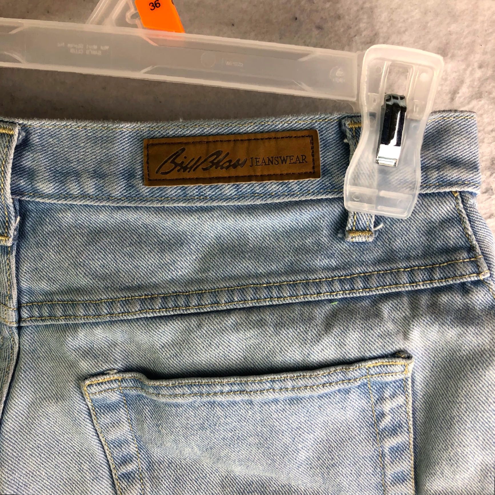 Bill Blass Bill Blass Womens Jeans Shorts Boyfriend 28" Waist Size 8 Blue Denim Cotton Regular Rise Mid Front Zip Size 28" / US 6 / IT 42 - 6 Thumbnail
