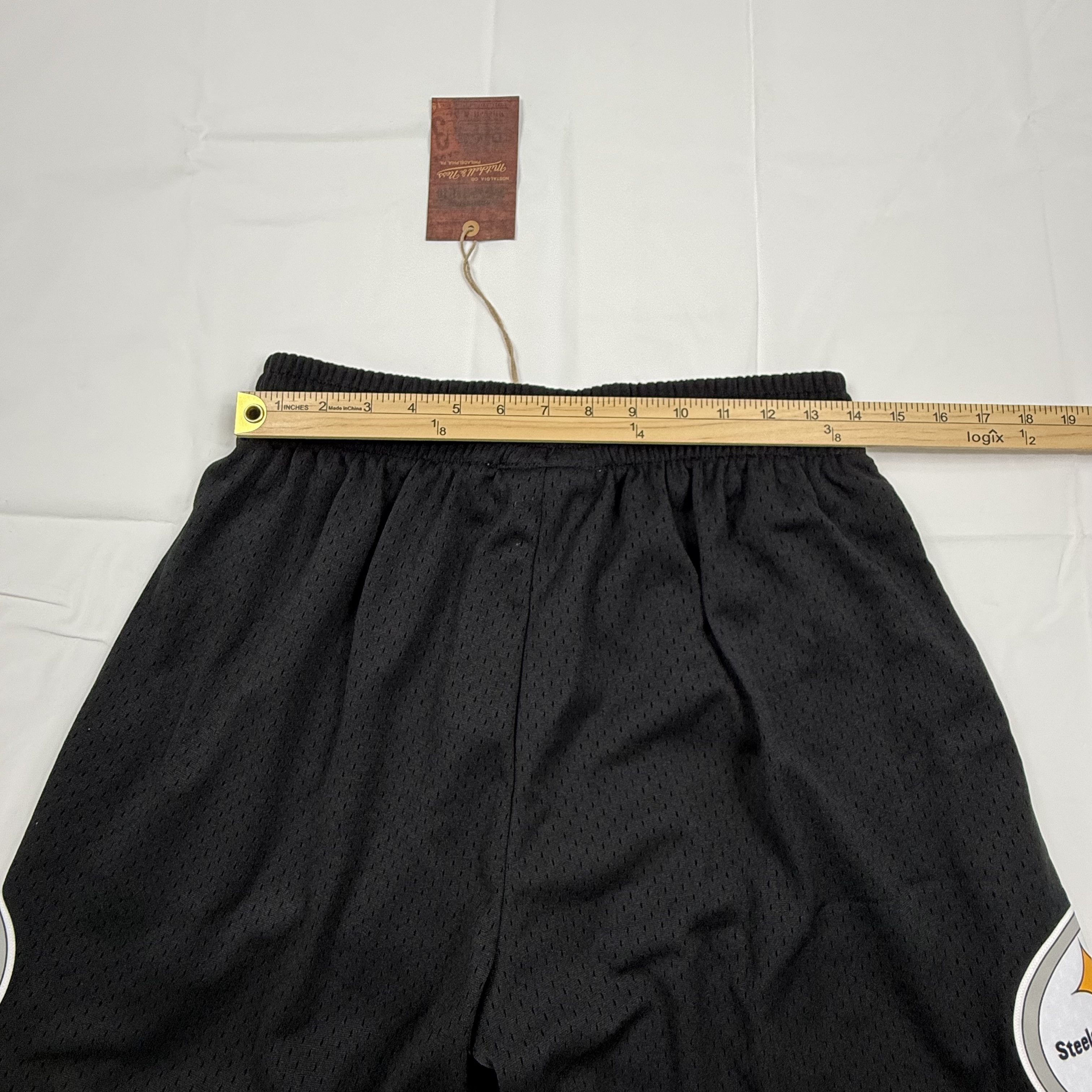 Mitchell & Ness Mitchell & Ness Pittsburgh Steelers NFL Mesh Shorts Size US 32 / EU 48 - 8 Thumbnail