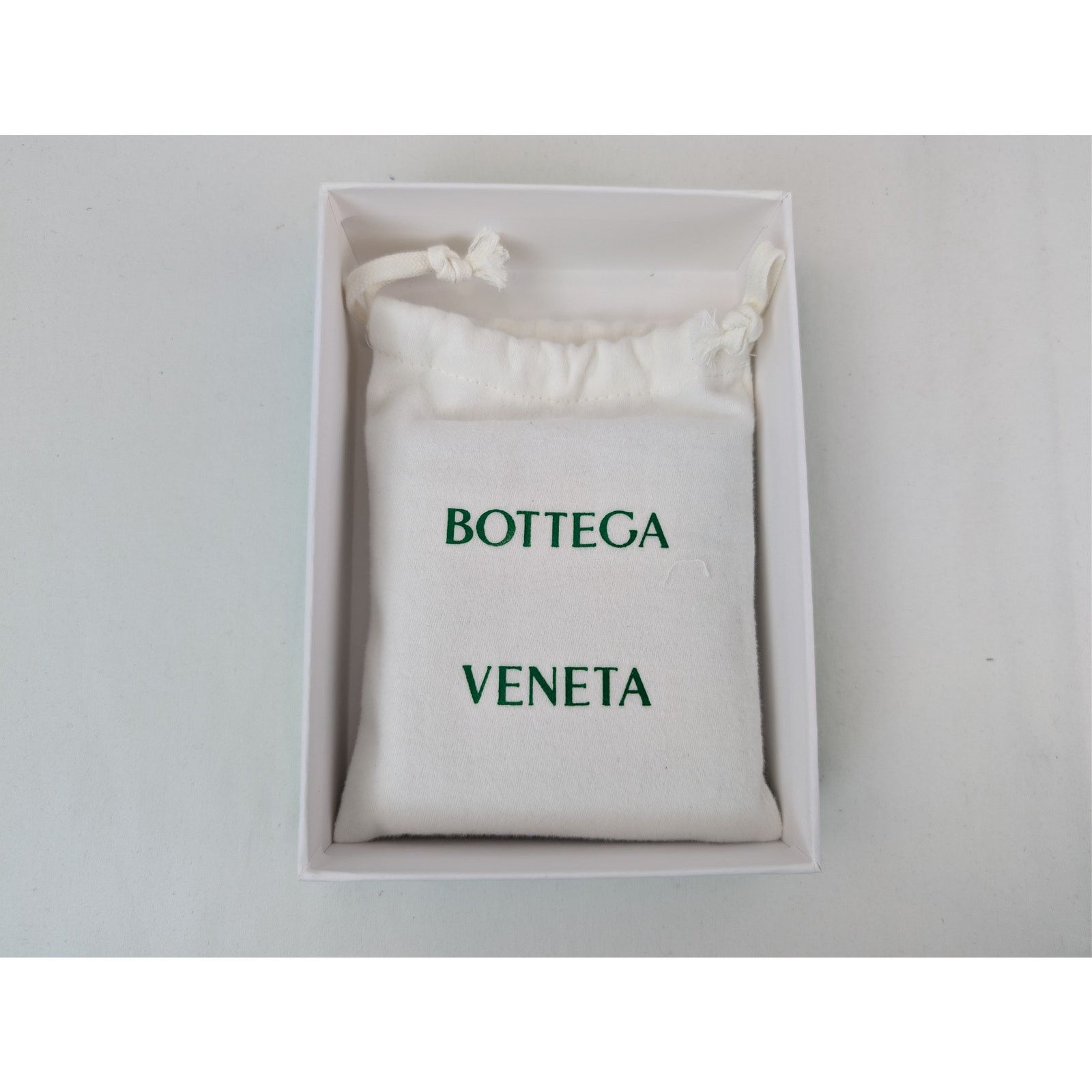 Bottega Veneta o1rshd1 Size: OS / Classic Leather Wallet in Black Size ONE SIZE - 14 Thumbnail