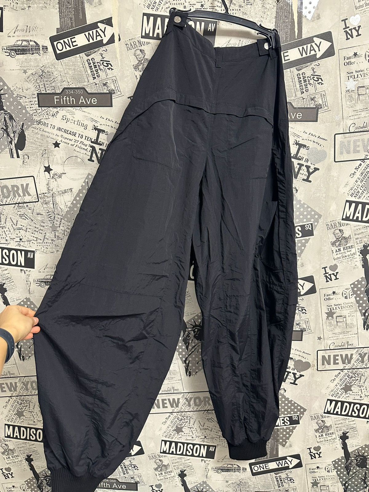 Jacquemus Jacquemus Le Cargo Ovalo Pants – New With Tags – Size 38 Size 26" / US 2 / IT 38 - 3 Thumbnail