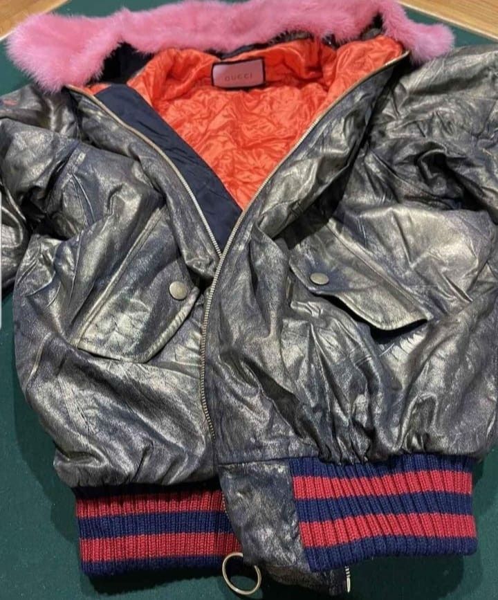 Gucci Gucci ghost bomber Pink mink jacket Size M / US 6-8 / IT 42-44 - 1 Thumbnail