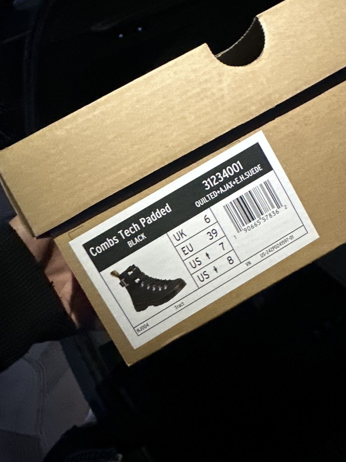Dr. Martens Dr. Martens Combs Tech Padded Boots Black (US 8 / EU 39) Size US 7 / EU 40 - 2 Thumbnail