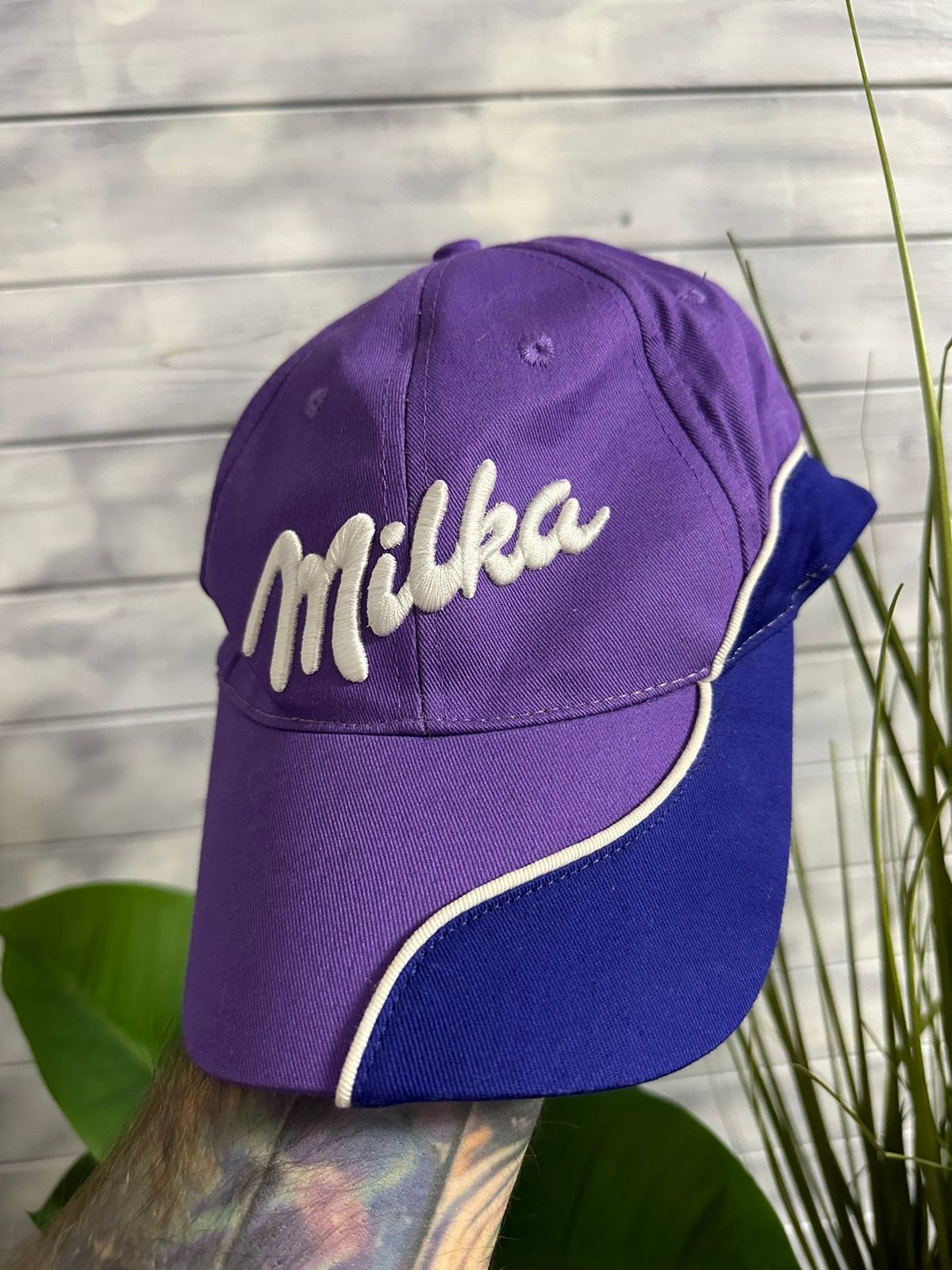 Pre-owned Avant Garde X Chocolate Cap Milka Chocolate Hype In Purple