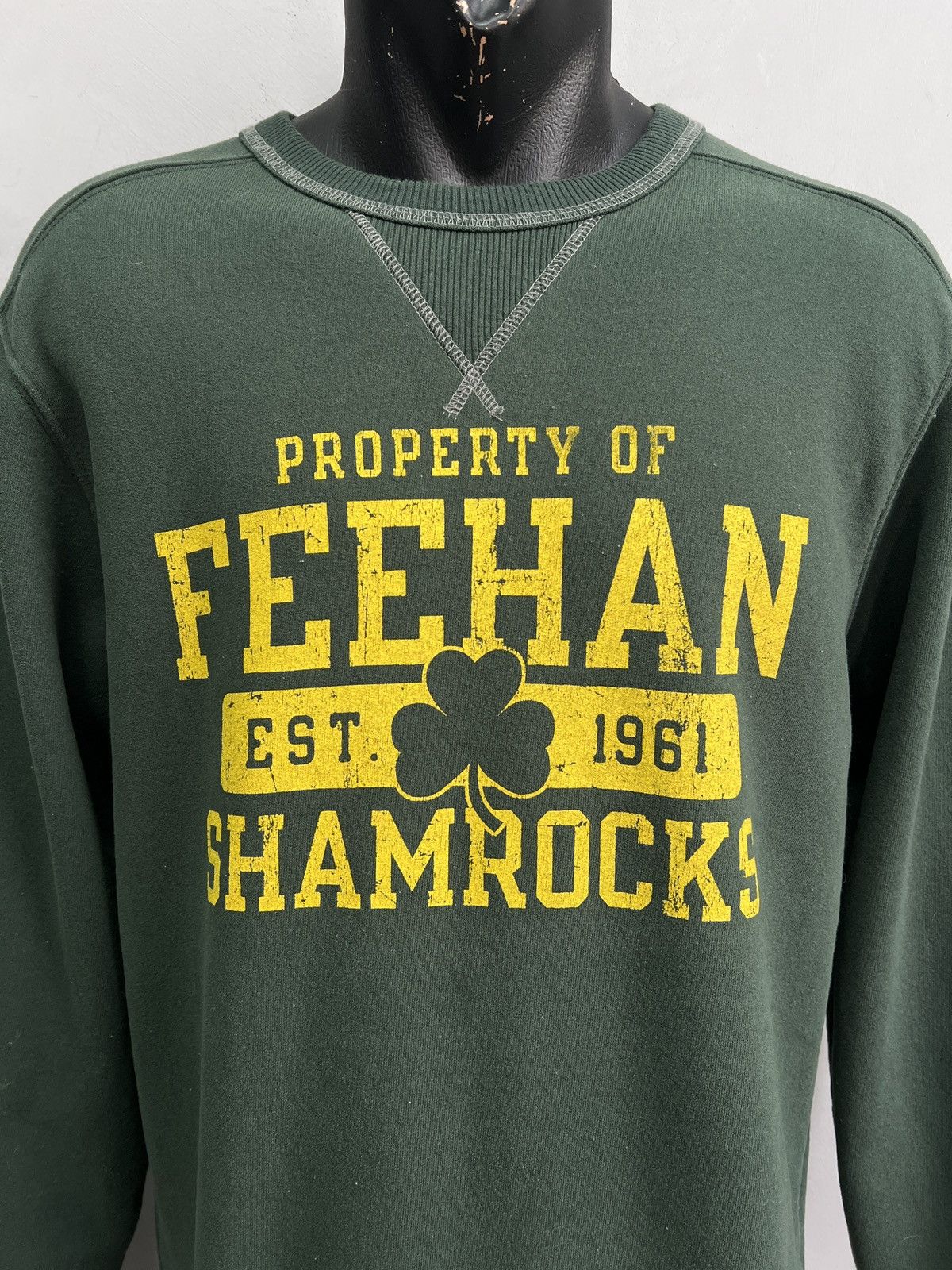 Champion Champion Green Sweatshirt Shamrocks Streetwear Style 90s Size US M / EU 48-50 / 2 - 2 Thumbnail
