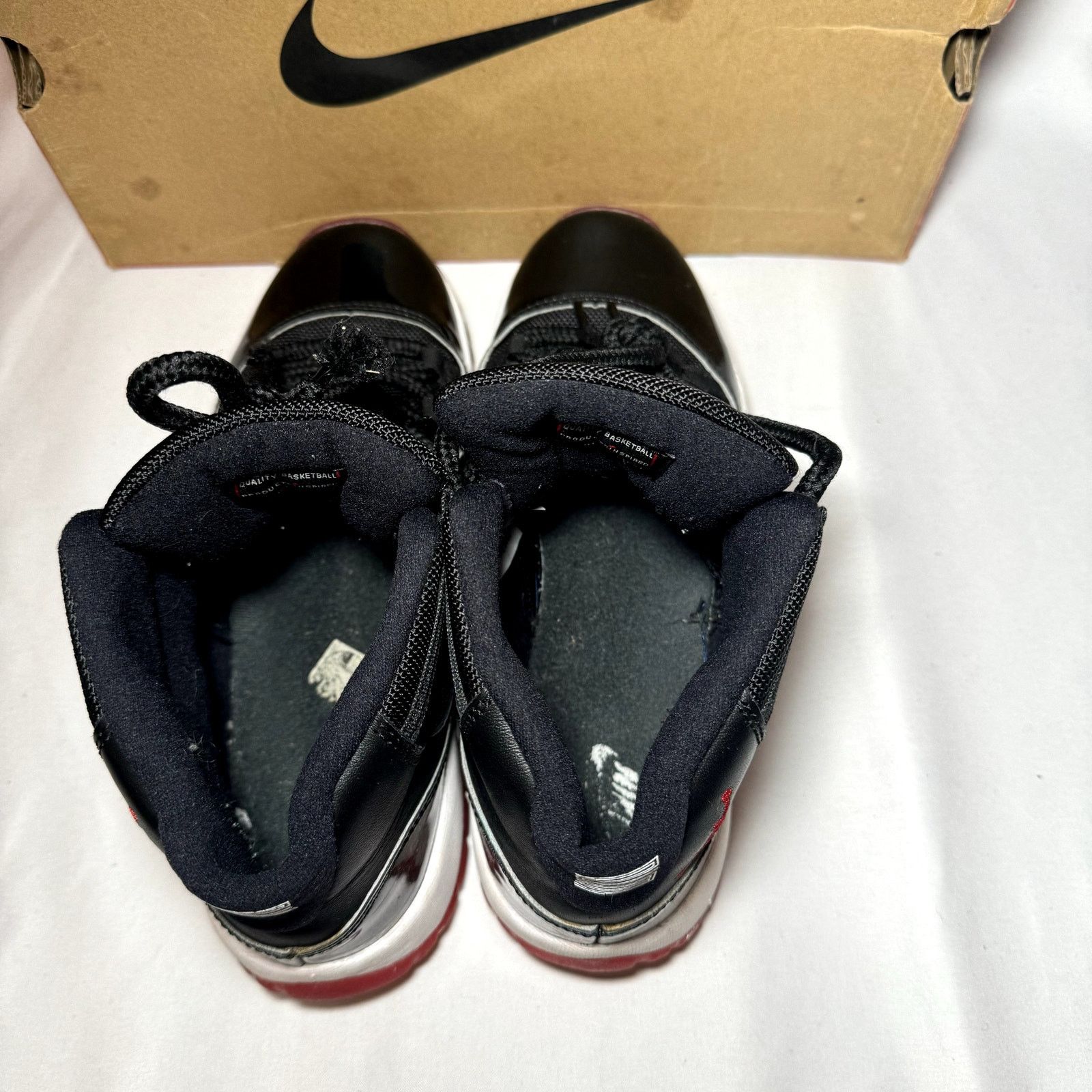 Jordan Brand × Nike Size 7 - Nike Air Jordan 11 Retro GS Bred 2019 Men's Shoes Size US 7 / EU 40 - 5 Thumbnail