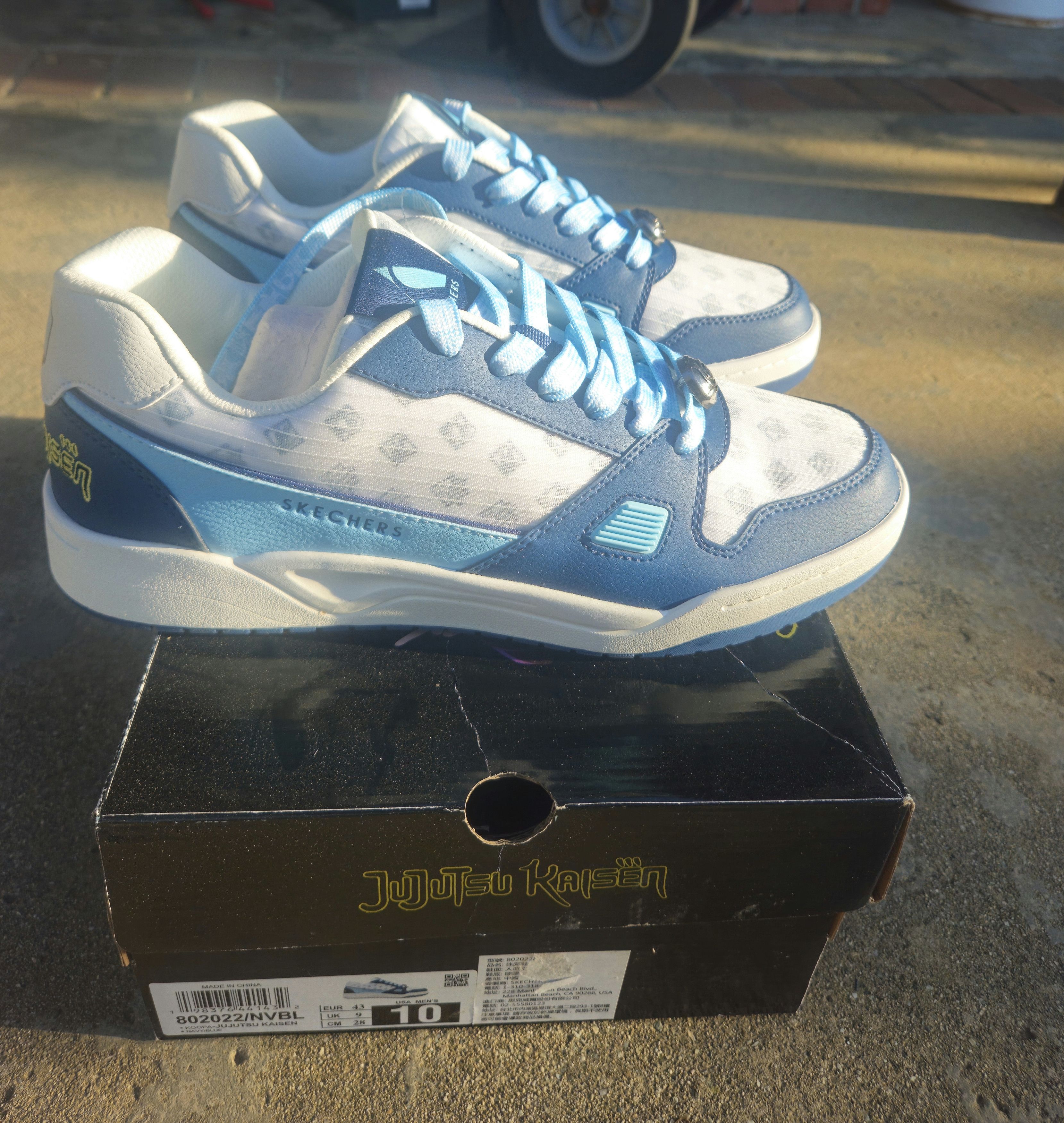 SKECHERS Skechers x jujutsu kaisen Size US 10 / EU 43 - 1 Thumbnail