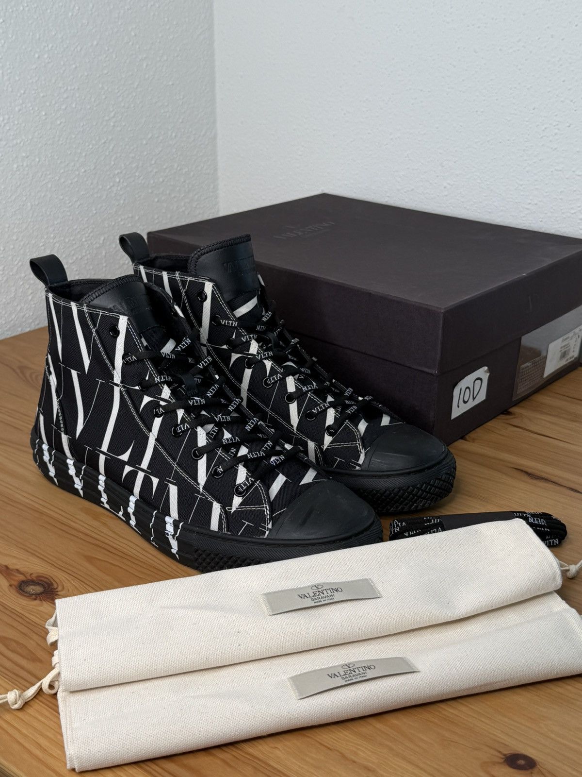 Valentino Valentino Garavani VLTN High Top Sneakers Size 12 Size US 12 / EU 45 - 1 Thumbnail