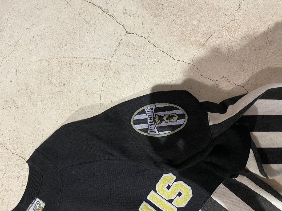Vintage Vintage Soccer Jersey Juventus Sweater Size US L / EU 52-54 / 3 - 2 Thumbnail