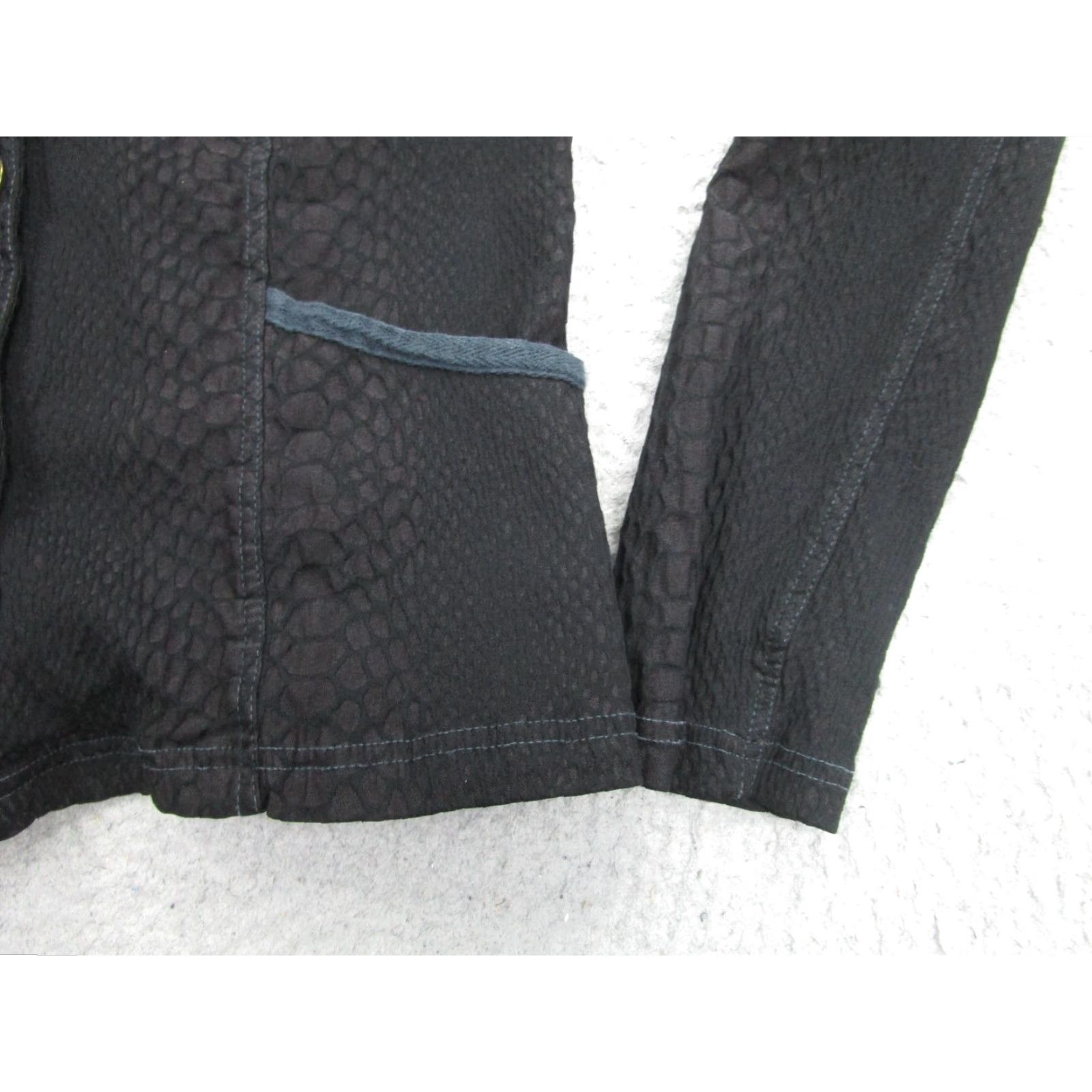 Vintage XCVI Blazer Womens Large Black Textured Grommet Lapel Jacket Notch 4-Button Stretch 72% Rayon 25% Nylon 3% Spandex Modern Size L / US 10 / IT 46 - 4 Thumbnail