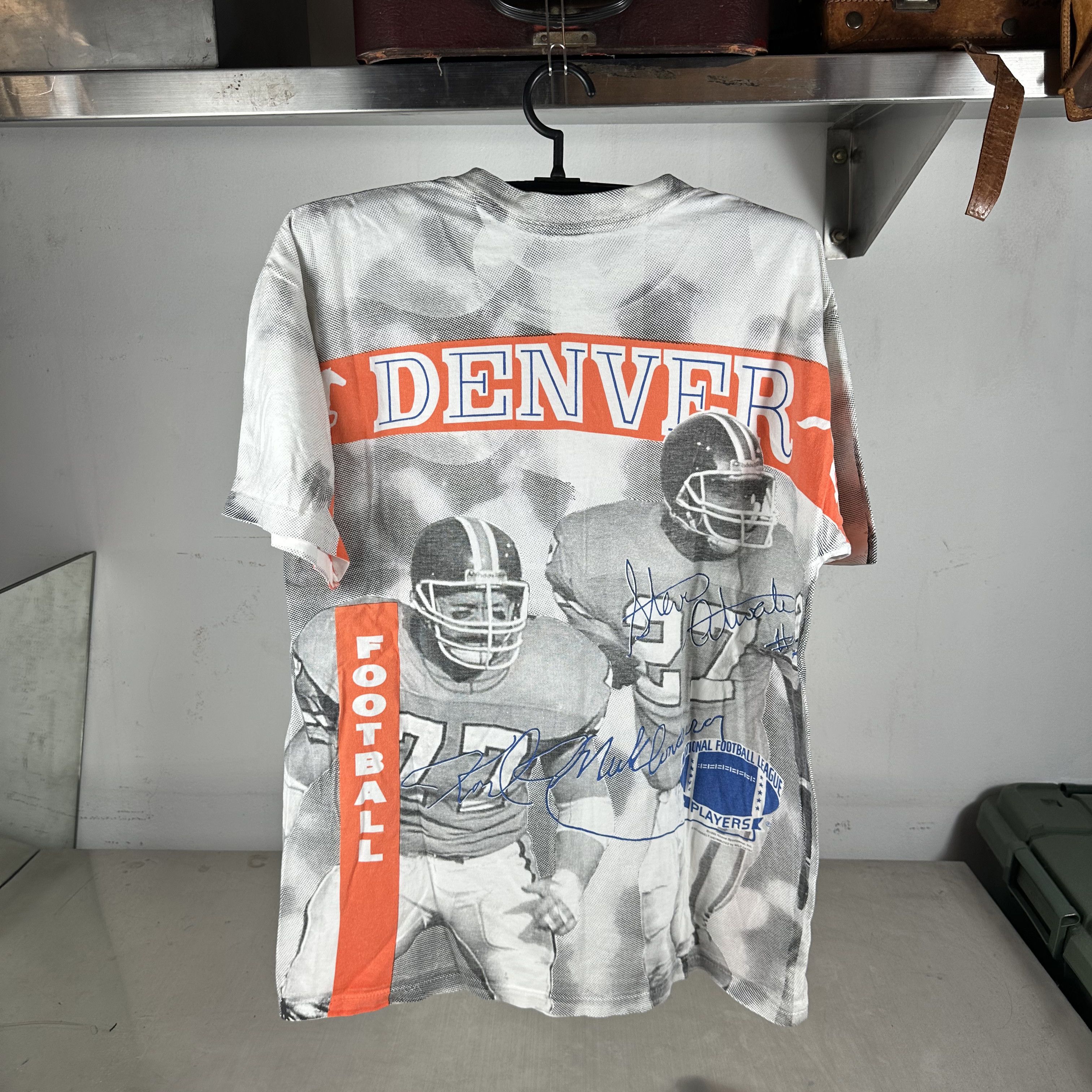 Vintage Vintage 90s Denver Broncos NFL Football All Over Print Tee Size US XL / EU 56 / 4 - 7 Thumbnail