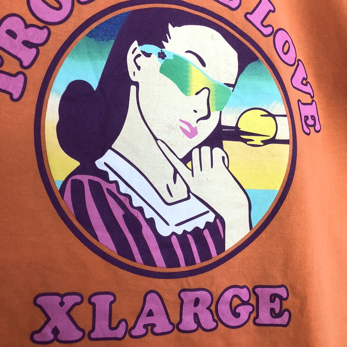 Xlarge XLARGE TROPICAL LOVE BACKHITT TSHIRT Size US L / EU 52-54 / 3 - 4 Thumbnail