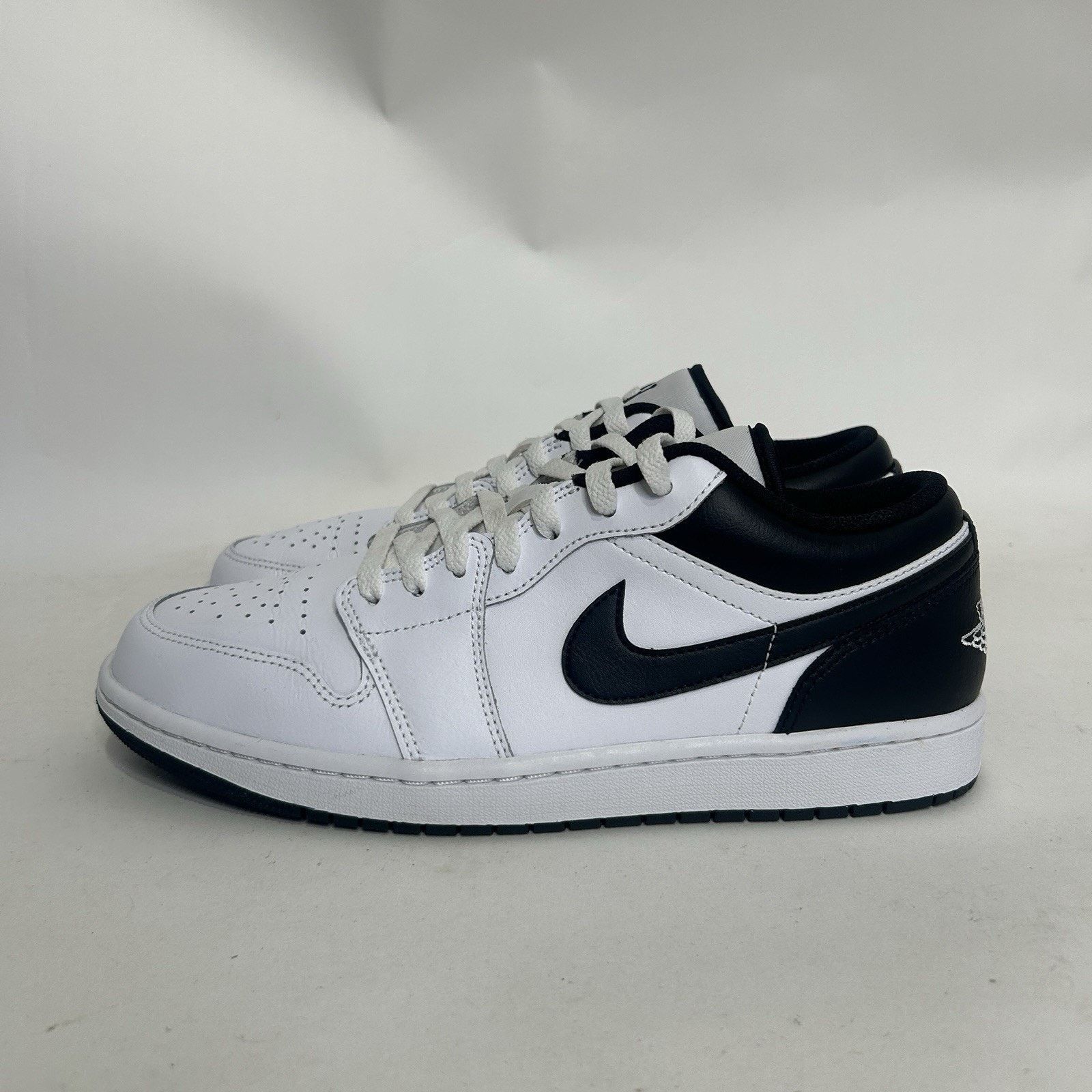 Nike Nike Air Jordan 1 Low Retro “Reverse Panda/White Black” Size US 10 / EU 43 - 6 Thumbnail