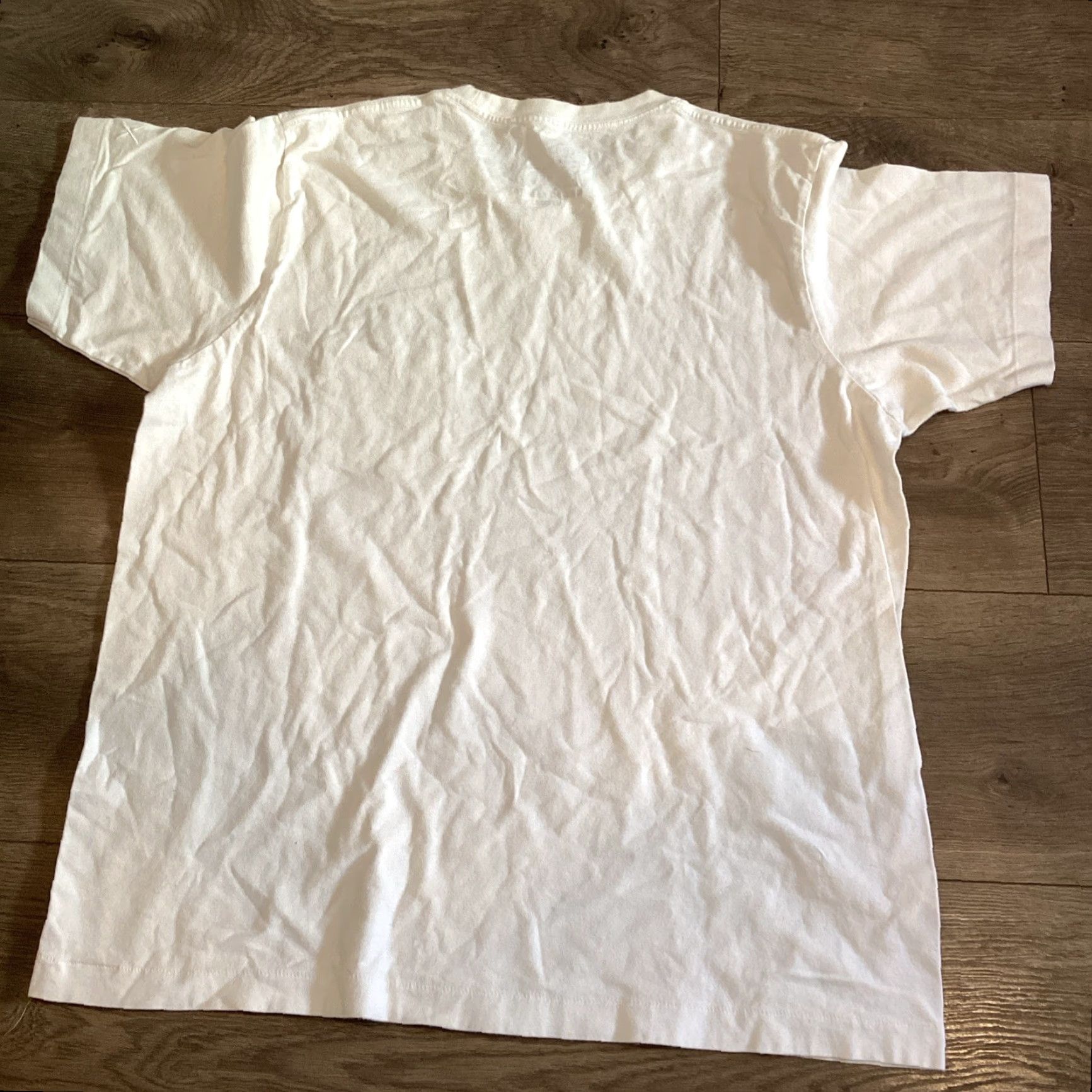 Uniqlo VINTAGE KAWS Uniqlo Peanuts Snoopy T-Shirt Men's L White Crew Neck Short Sleeve 2017 Art Cartoon Size US L / EU 52-54 / 3 - 6 Thumbnail