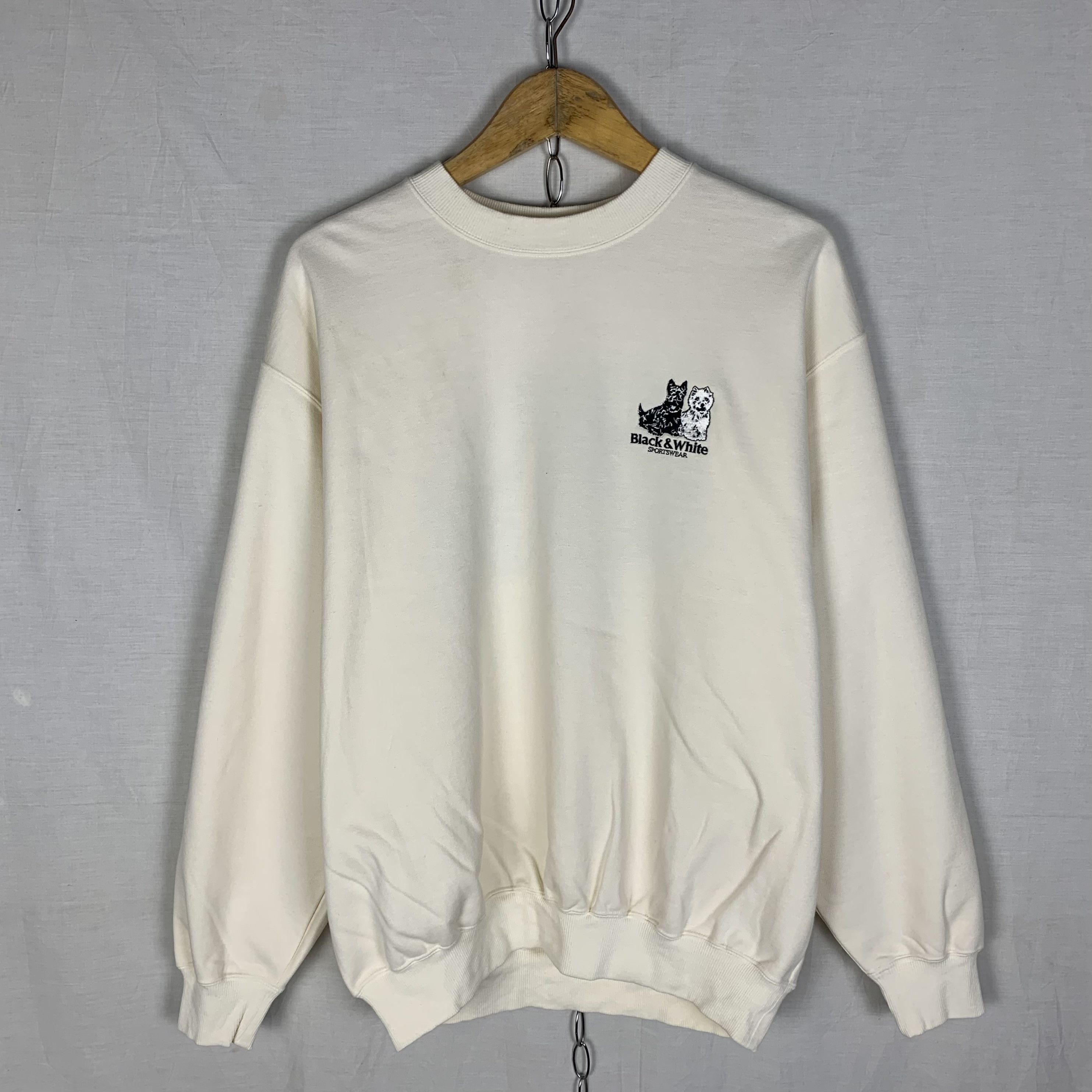 Vintage Black & White Sportswear Sweatshirt Crewneck Size US L / EU 52-54 / 3 - 3 Thumbnail