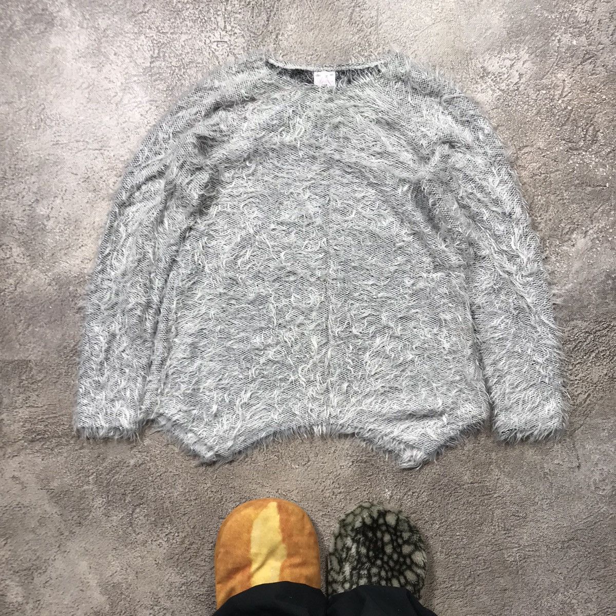 Vintage Vintage Y2K Oversized Fuzzy Mohair Knit Sweater Grey Faded M Size M / US 6-8 / IT 42-44 - 1 Thumbnail