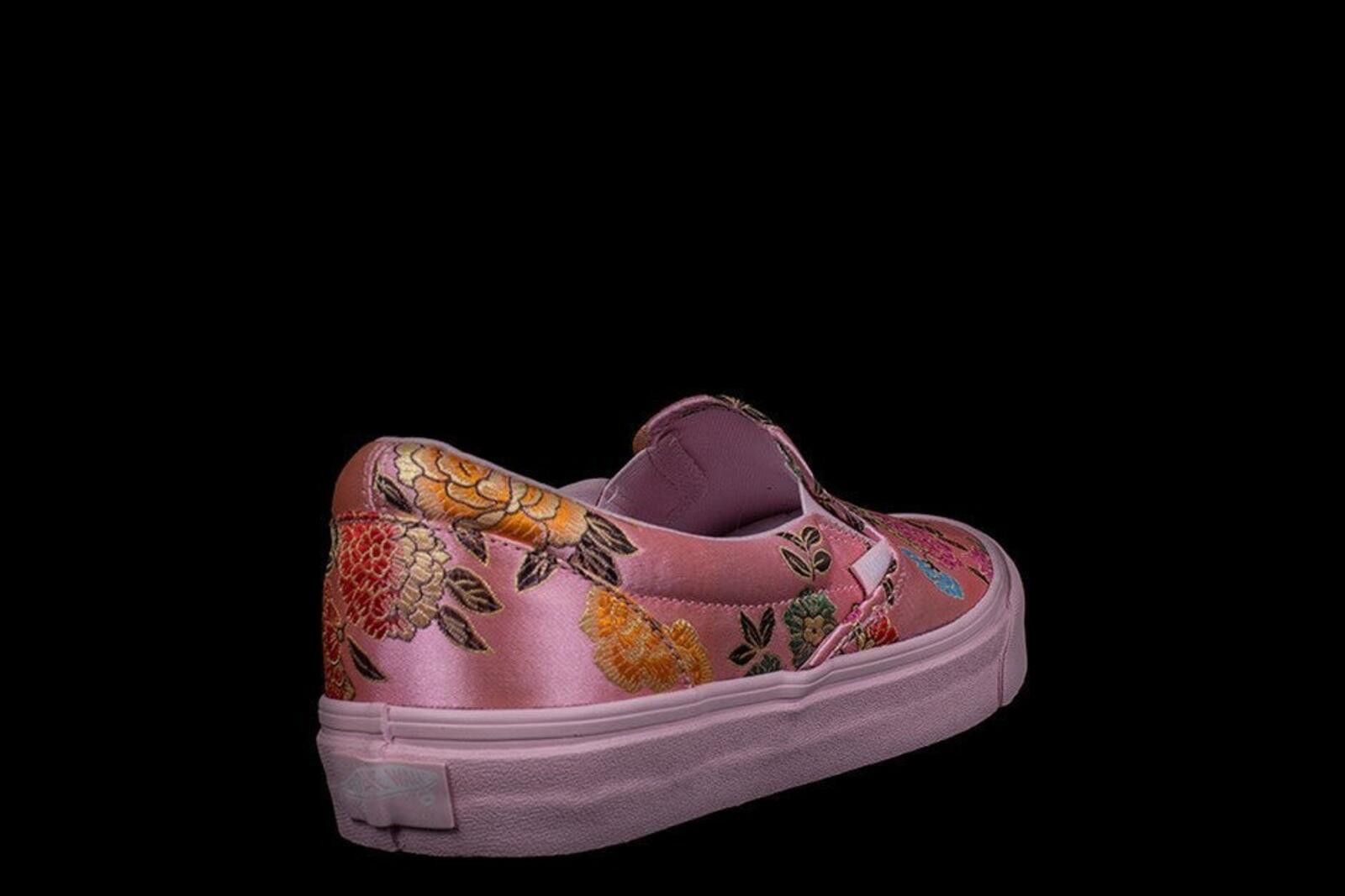 Vans Vans Vault x Opening Ceremony Slip-On LX Qi Pao Pink US9 Size US 9 / EU 42 - 4 Thumbnail