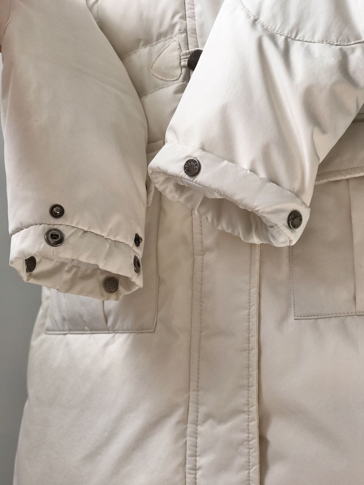 Moncler × Vintage Vintage Moncler Down Puffer Cream Jacket for Girls Size XXS / US 00 / IT 34 - 6 Thumbnail