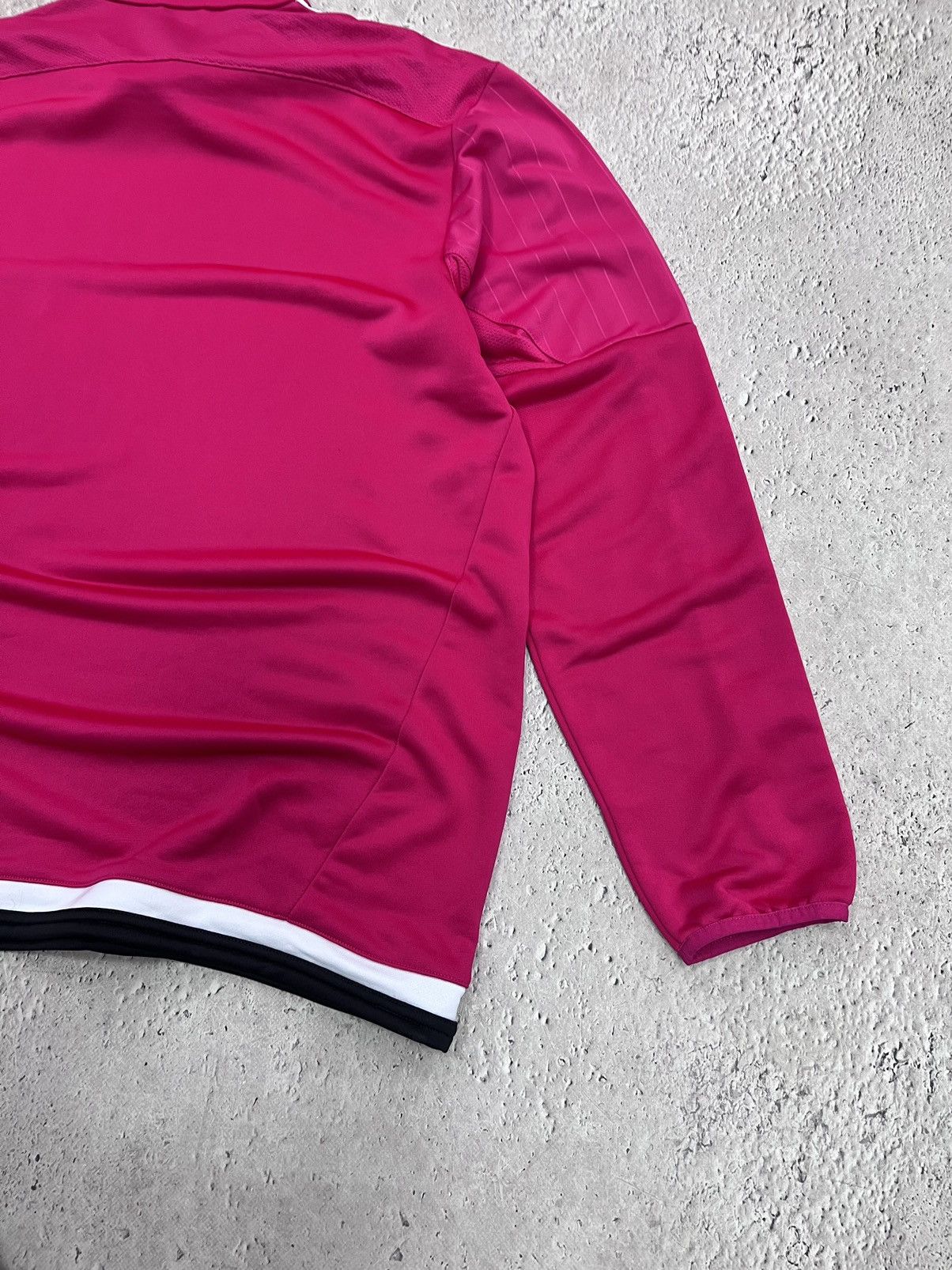 Adidas Vintage 2015 Juventus Baby PinkT-shirt Sweatshirt Drake Size US XL / EU 56 / 4 - 11 Thumbnail