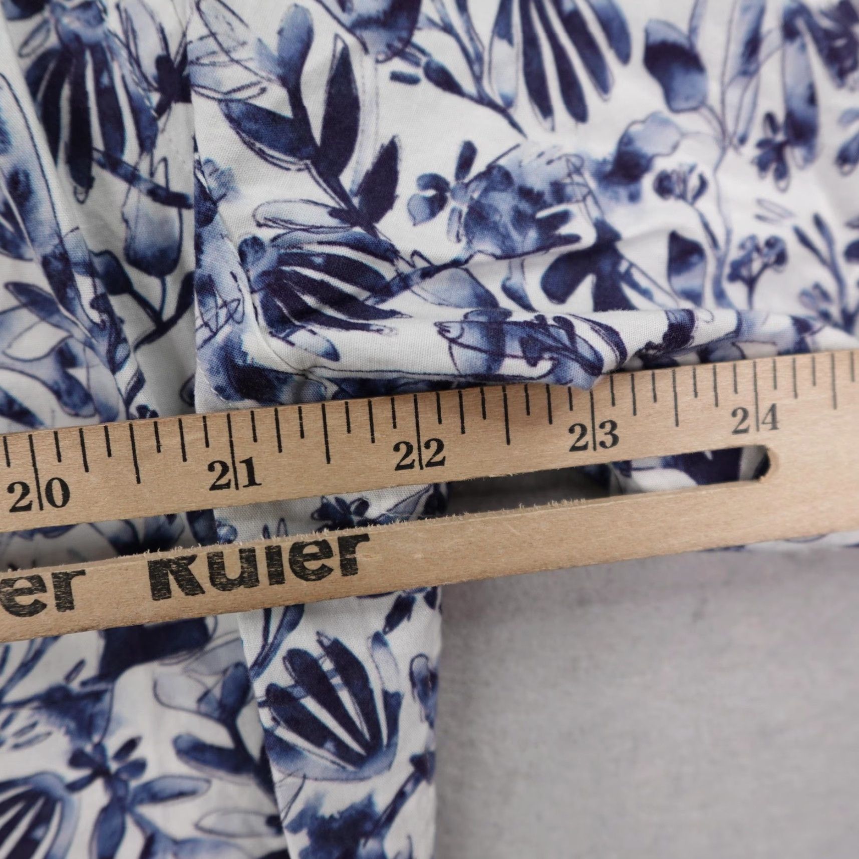 Rodd & Gunn Rodd & Gunn Shirt Mens Large Blue Floral Hawaiian Button-Up Short Sleeve Cotton Size US L / EU 52-54 / 3 - 7 Thumbnail