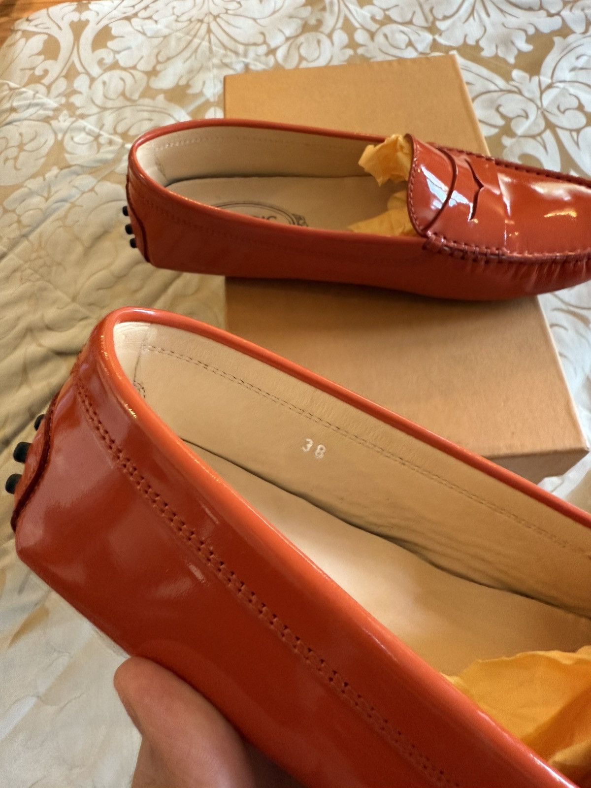 Tod's Tod`s Womans Brown Leather Driving Shoe Moc Toe Loafer FR 36 Size US 8 / IT 38 - 3 Thumbnail