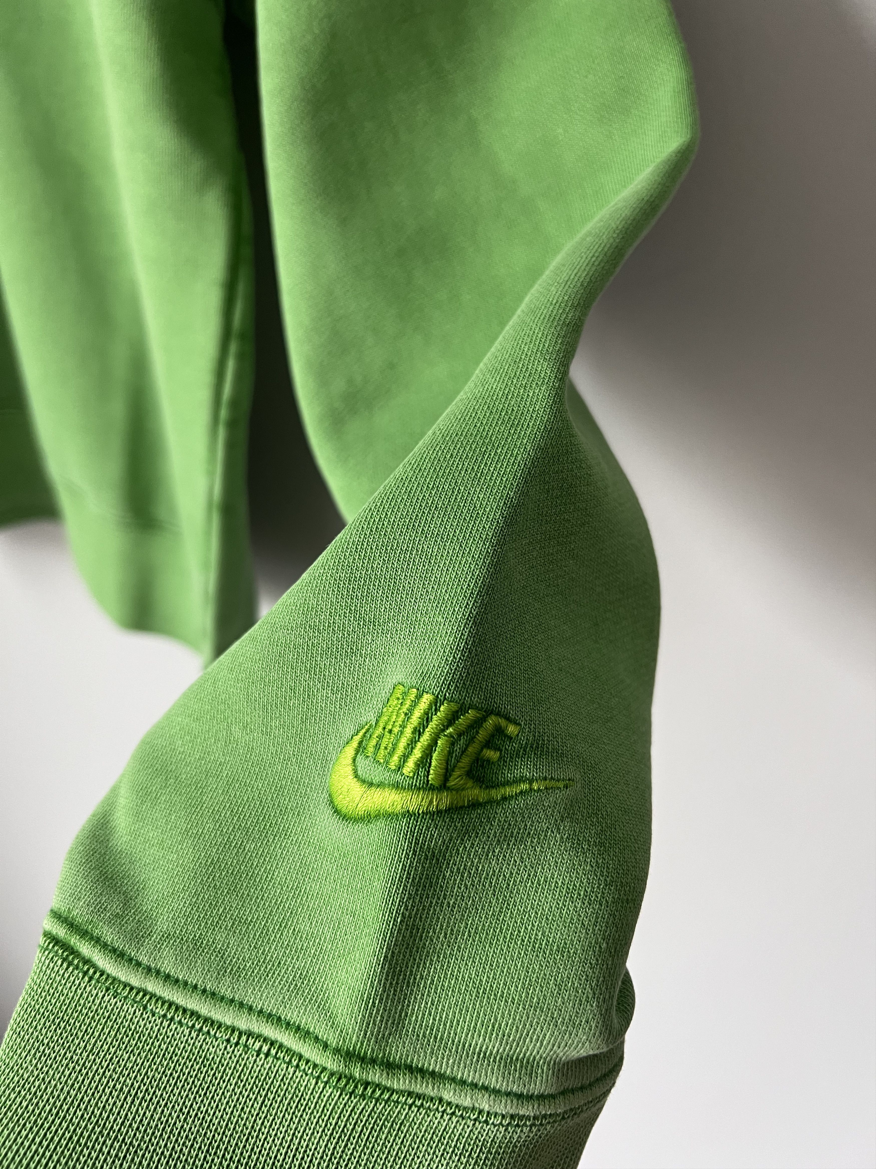 Nigo × Nike Nigo Nike Crewneck Sweatshirt in Green Size US L / EU 52-54 / 3 - 4 Thumbnail