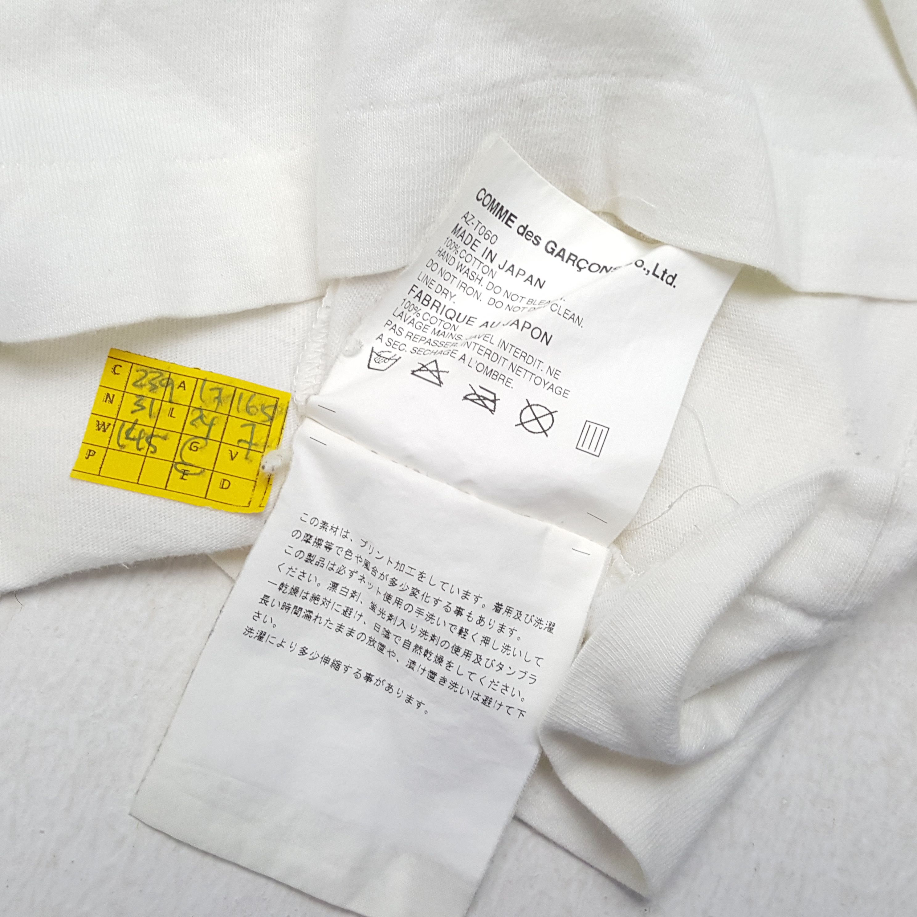 Comme des Garcons PLAY × Japanese Brand × Vintage Vintage COMME des GARÇONS PLAY Japanese Brand T-Shirts Size US S / EU 44-46 / 1 - 4 Thumbnail