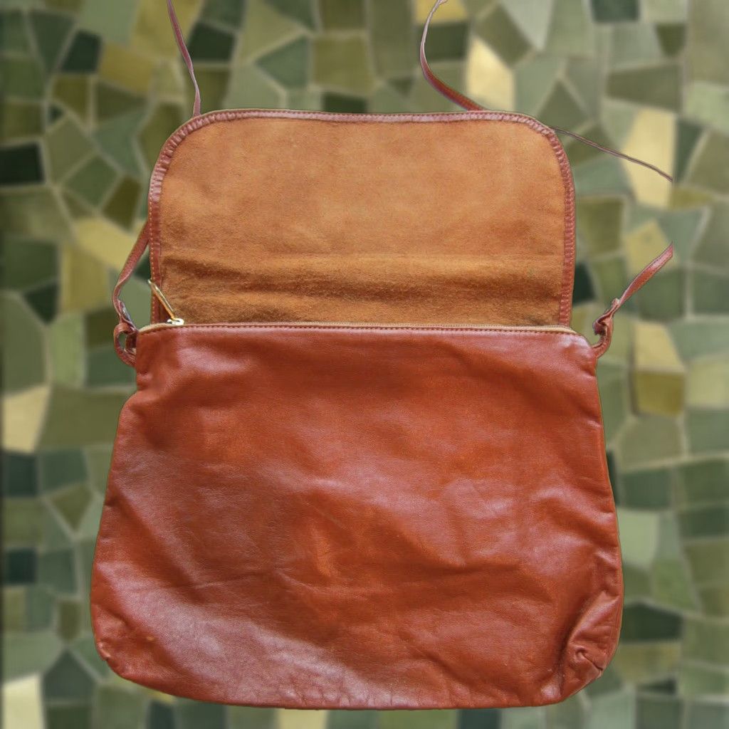Vintage Vintage Arlin Crossbody Satchel Bag 100% Leather 11" 8.5" 17" strap drop Small Tan Brown Zip Purse Bag Size ONE SIZE - 1 Thumbnail