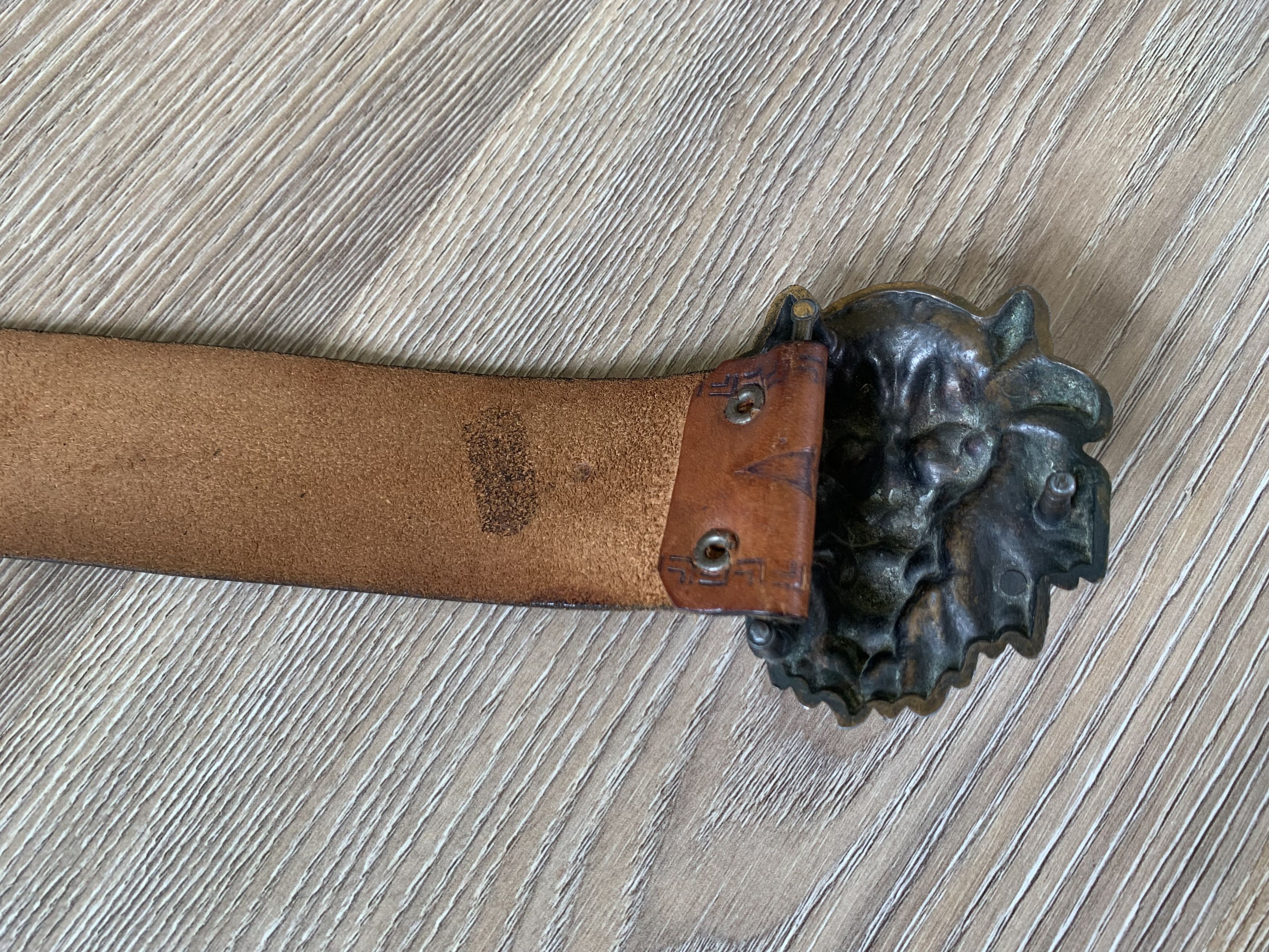 Handmade × Vintage Lion Head Handmade Embossed Leather Belt Size ONE SIZE - 4 Thumbnail