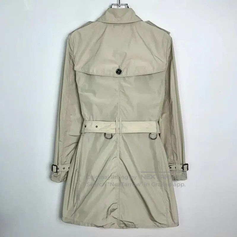 Burberry Burberry Women's Cotton Trench Coat in Khaki. Size M / US 6-8 / IT 42-44 - 2 Thumbnail