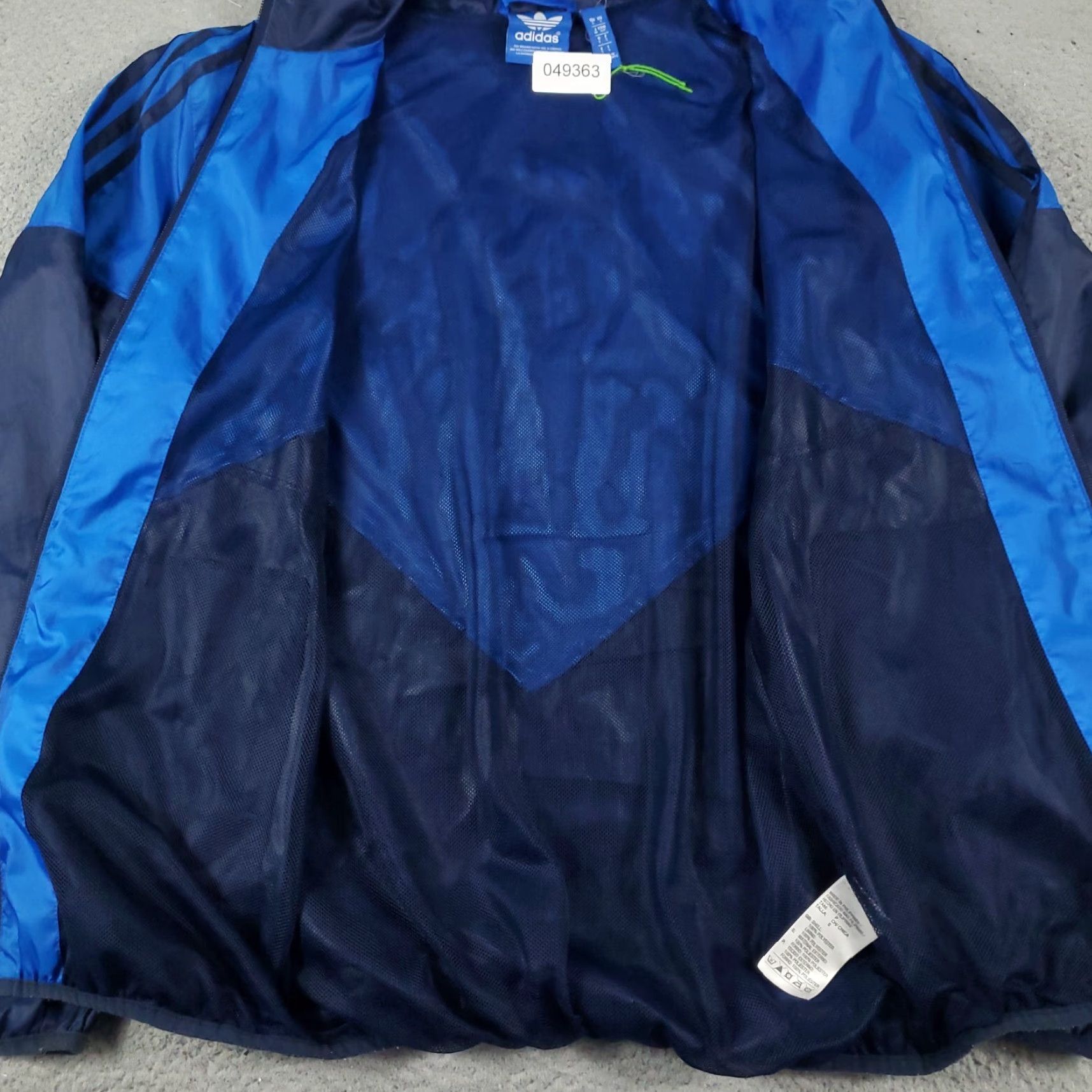 Adidas Adidas Jacket Mens Small Blue Full Zip Hooded Windbreaker Shirt? Size US S / EU 44-46 / 1 - 5 Thumbnail