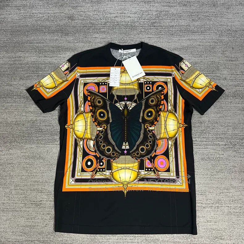 Givenchy Givenchy Butterfly Short Sleeve Size US XS / EU 42 / 0 - 1 Thumbnail