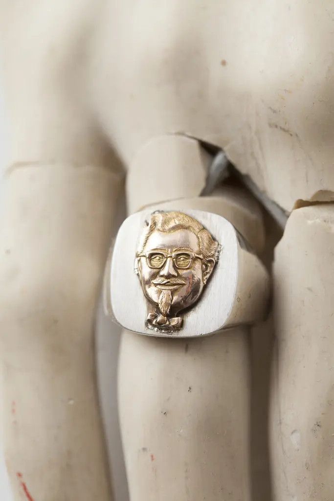 Vintage KFC Colonel Sanders 10k silver ring Size ONE SIZE - 2 Thumbnail