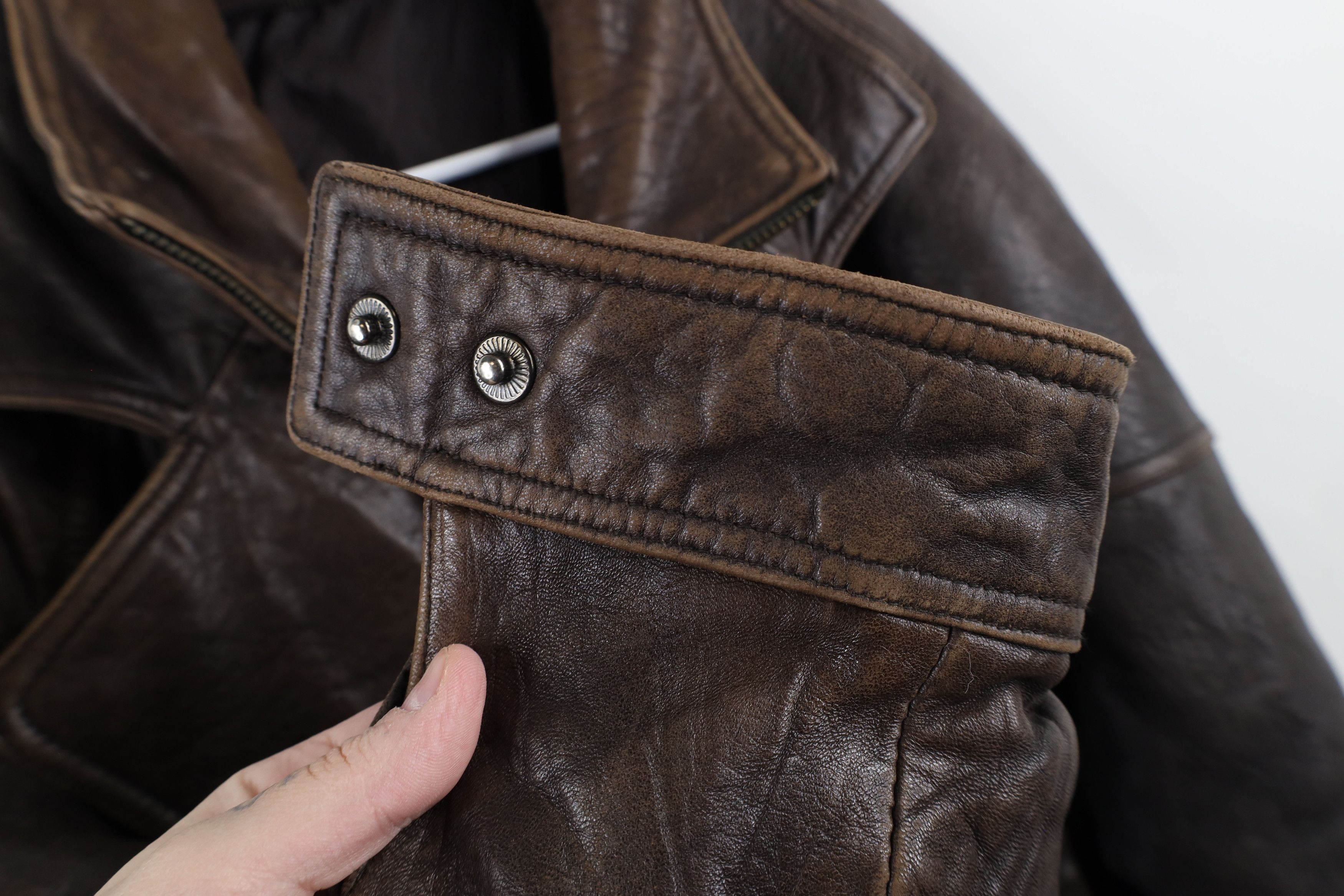 Vintage Vintage 90s Streetwear Leather Flight Bomber Jacket Brown Size US L / EU 52-54 / 3 - 7 Thumbnail